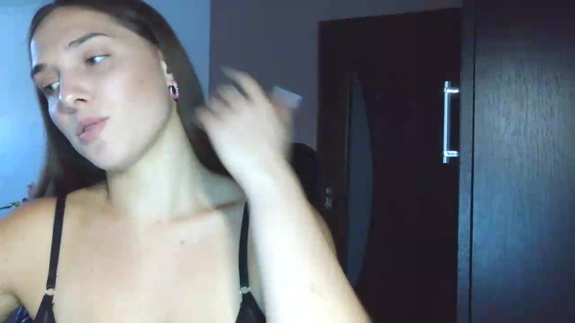 Gallery image thumbnail from NayaFrost's myfreecams stream on, 09/17/2026, 14:14 image 3 of 20