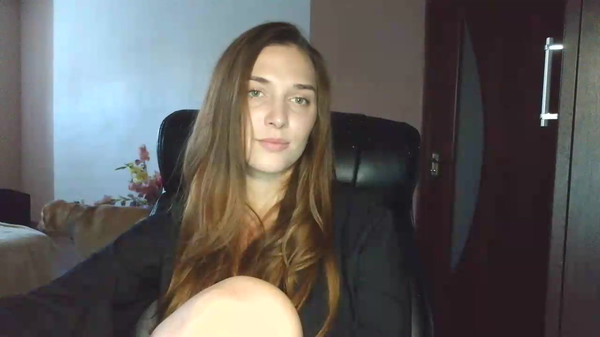 Gallery image thumbnail from NayaFrost's myfreecams stream on, 09/17/2026, 14:14 image 16 of 20