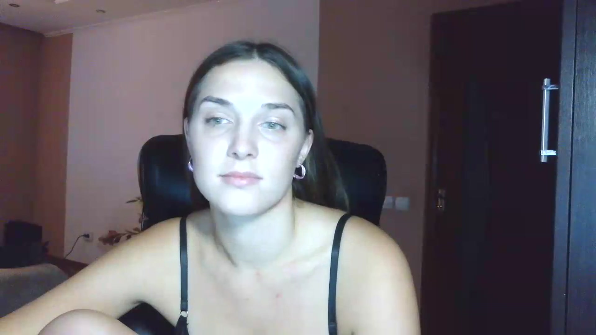 Gallery image thumbnail from NayaFrost's myfreecams stream on, 09/17/2026, 15:53 image 17 of 20