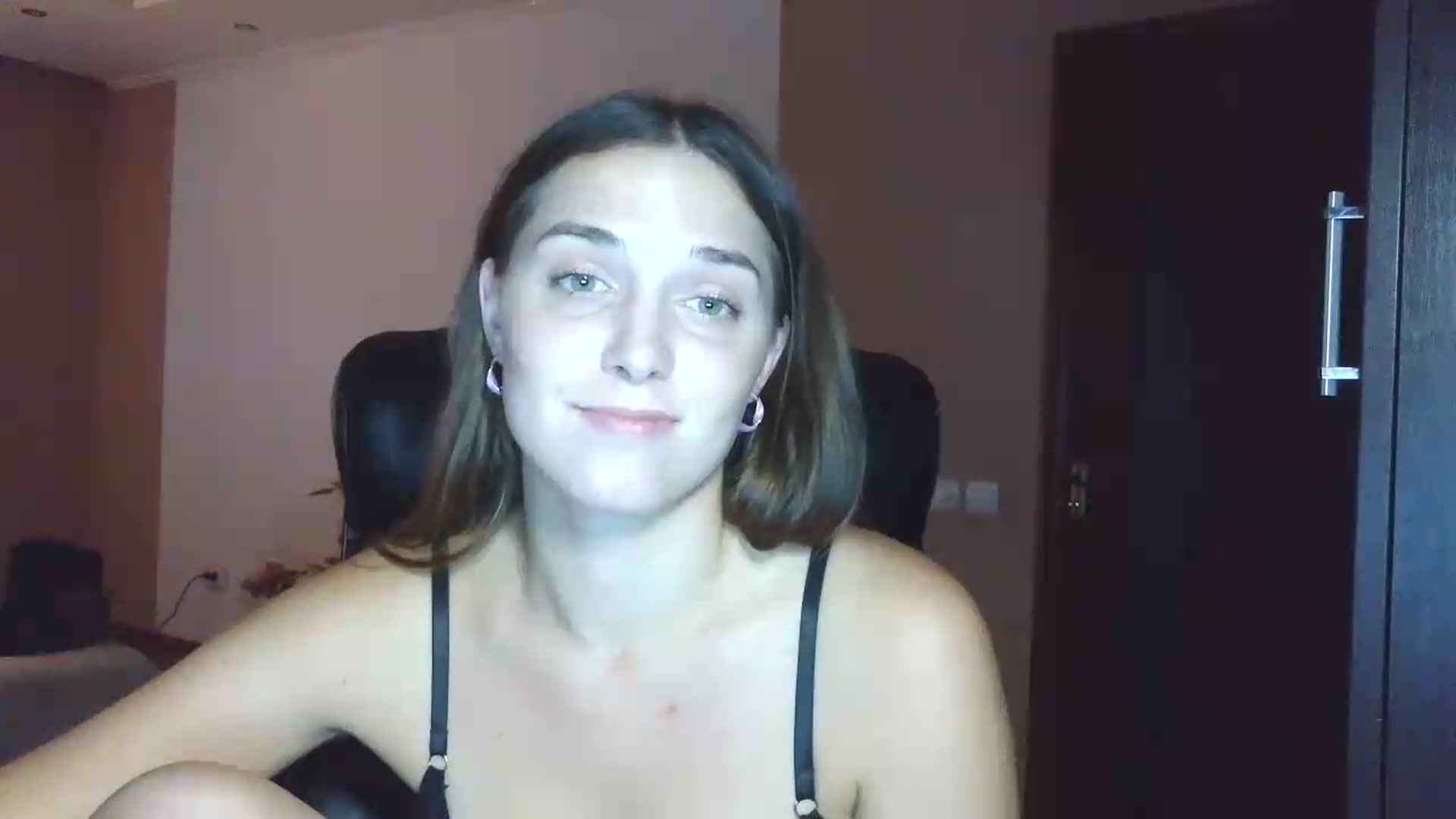 Gallery image thumbnail from NayaFrost's myfreecams stream on, 09/17/2026, 15:53 image 20 of 20