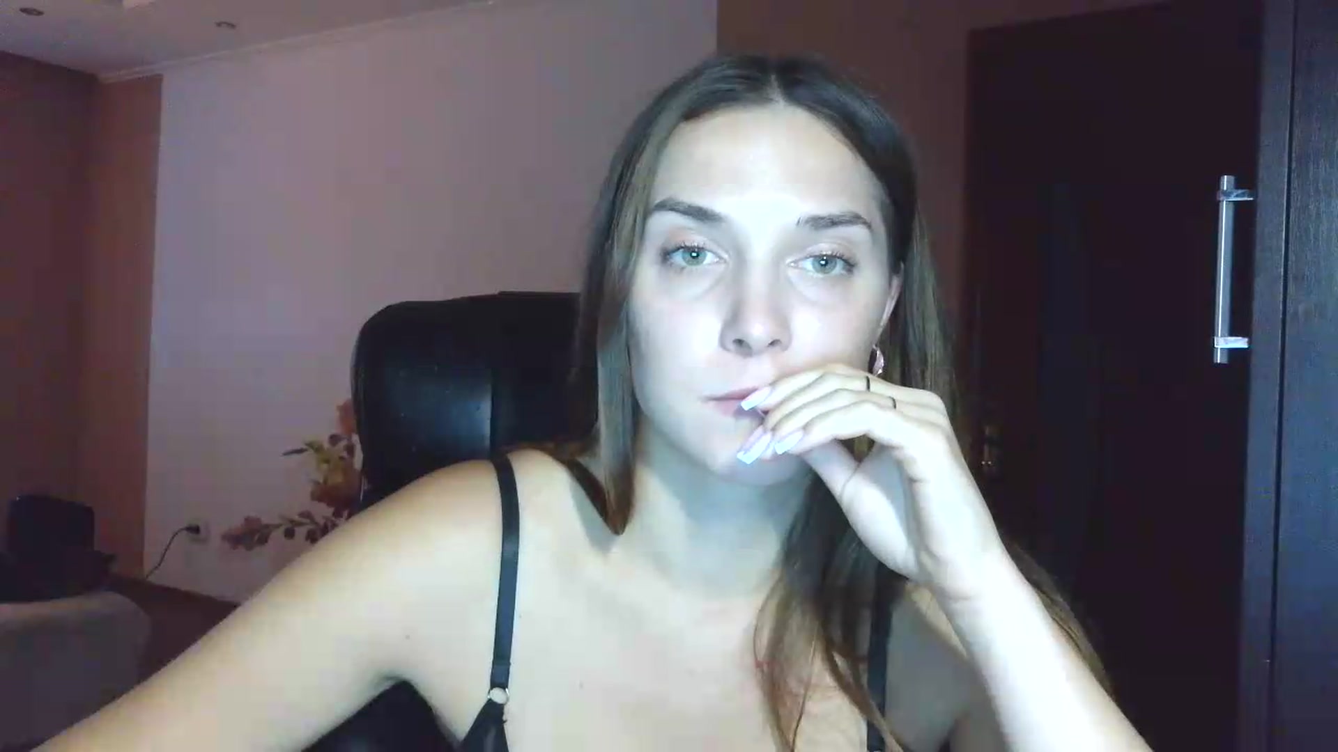 Gallery image thumbnail from NayaFrost's myfreecams stream on, 09/17/2026, 15:53 image 5 of 20