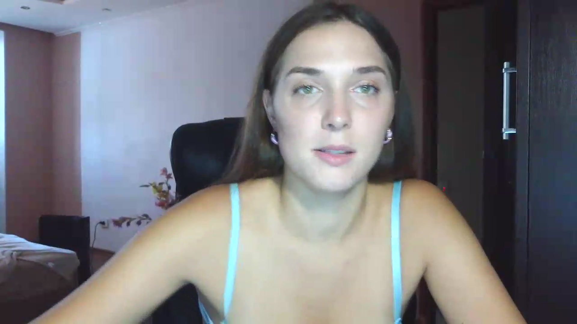 Gallery image thumbnail from NayaFrost's myfreecams stream on, 09/19/2026, 14:26 image 5 of 20