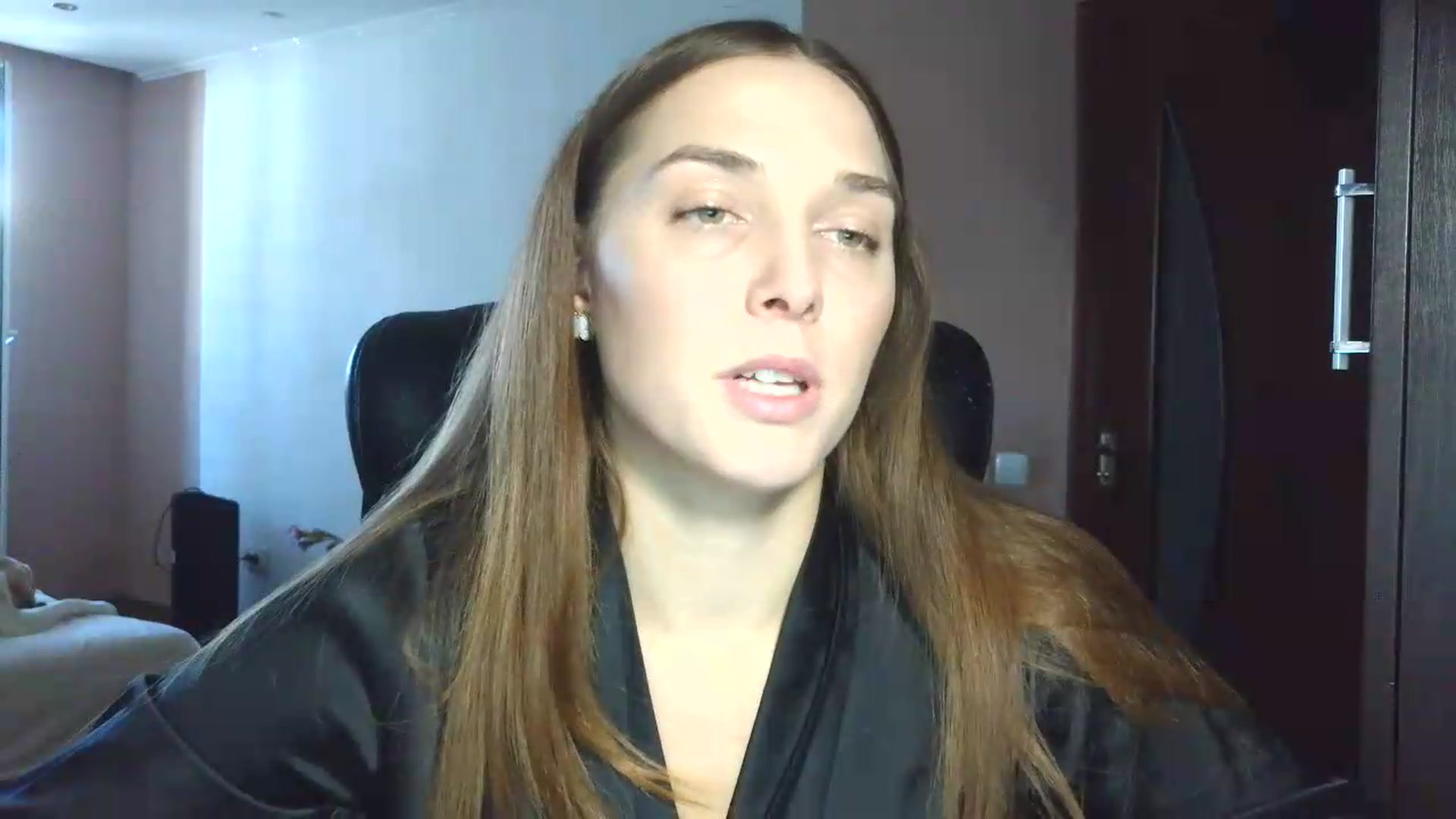Gallery image thumbnail from NayaFrost's myfreecams stream on, 09/20/2026, 12:31 image 11 of 20