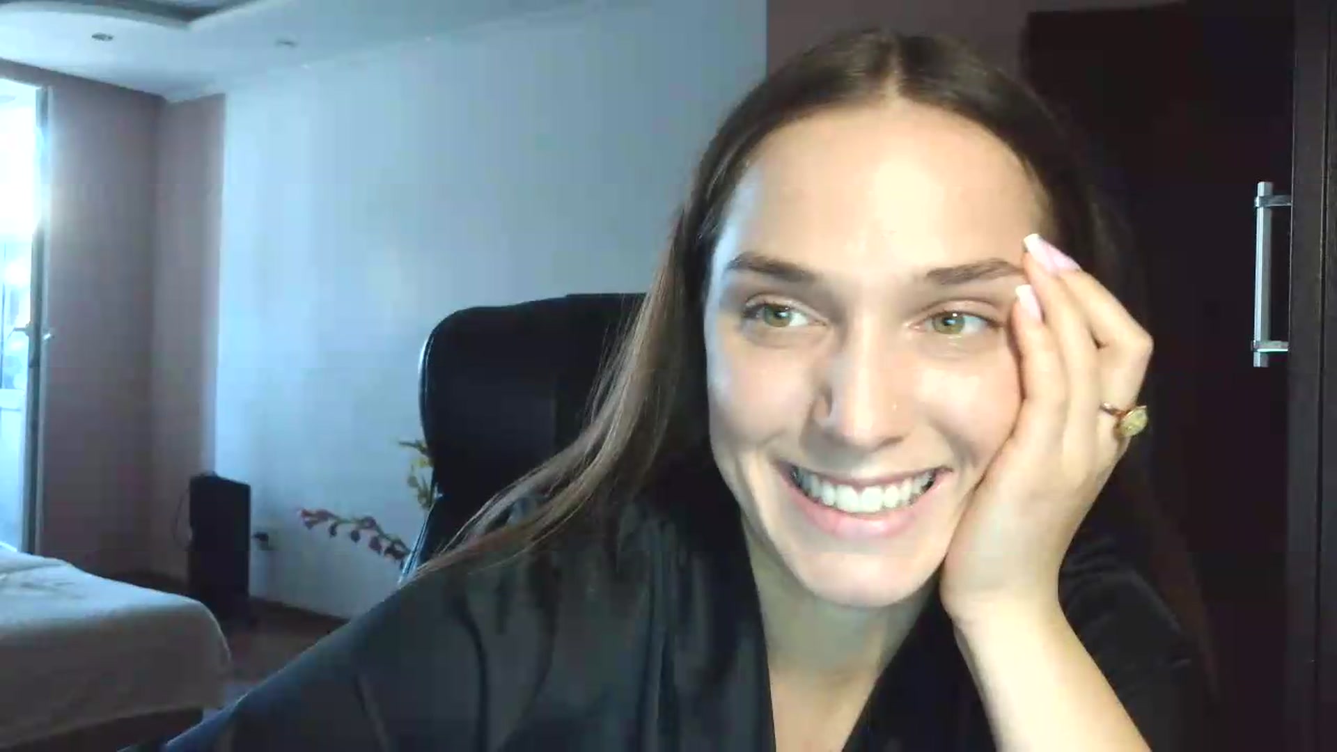 Gallery image thumbnail from NayaFrost's myfreecams stream on, 09/20/2026, 13:01 image 15 of 20