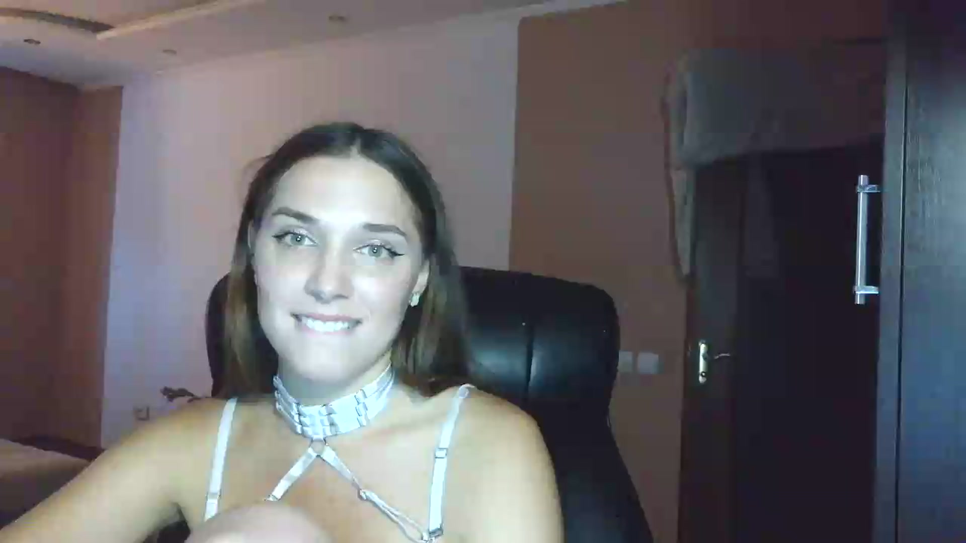 Gallery image thumbnail from NayaFrost's myfreecams stream on, 09/21/2026, 15:44 image 12 of 20