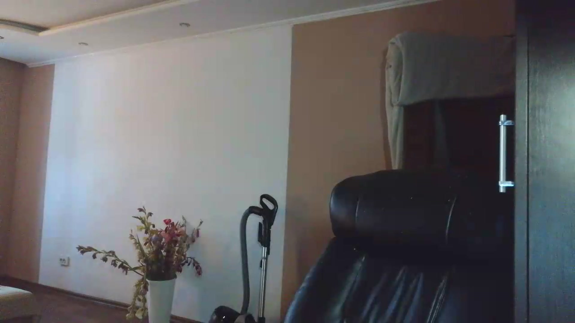 Gallery image thumbnail from NayaFrost's myfreecams stream on, 09/21/2026, 15:44 image 4 of 20