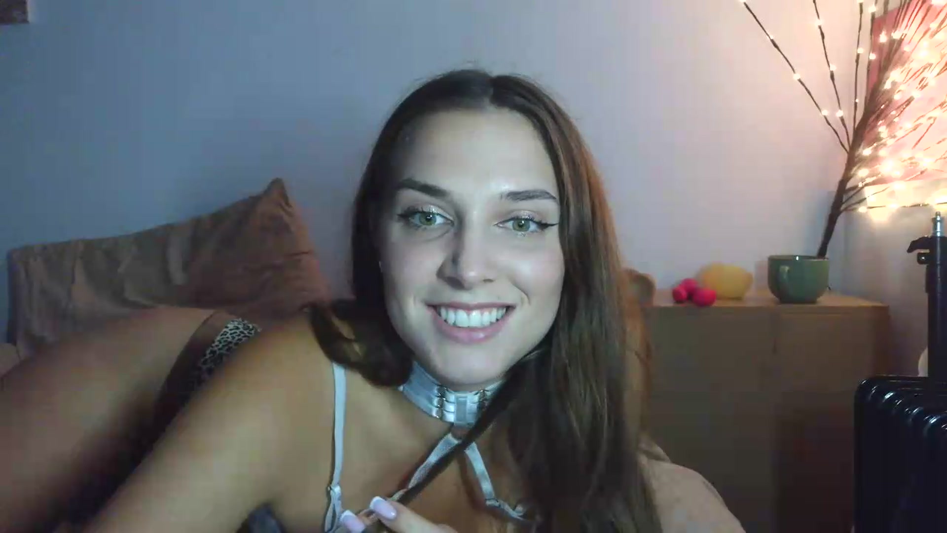 Gallery image thumbnail from NayaFrost's myfreecams stream on, 09/21/2026, 15:44 image 2 of 20