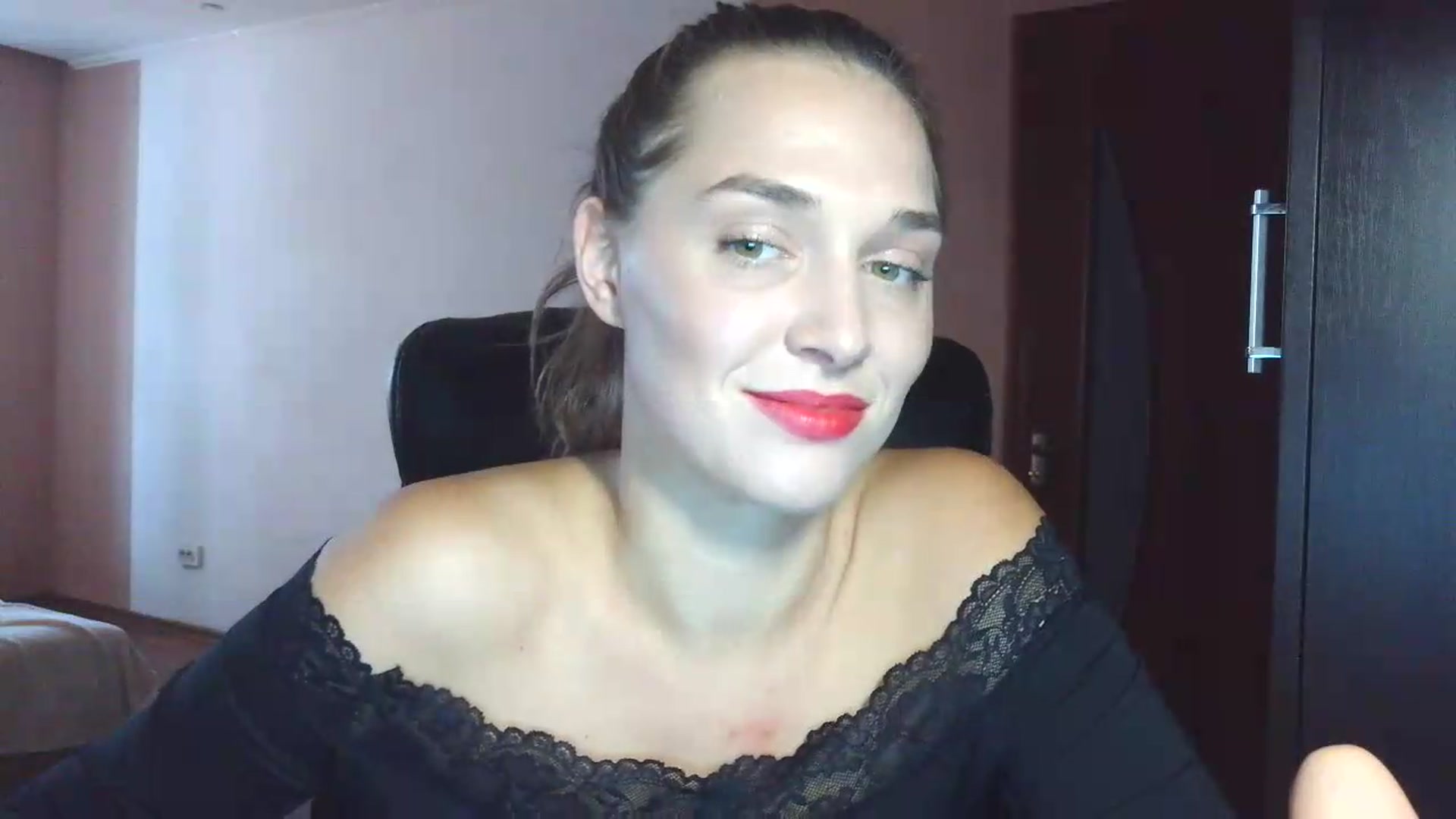 Gallery image thumbnail from NayaFrost's myfreecams stream on, 09/22/2026, 14:32 image 13 of 20