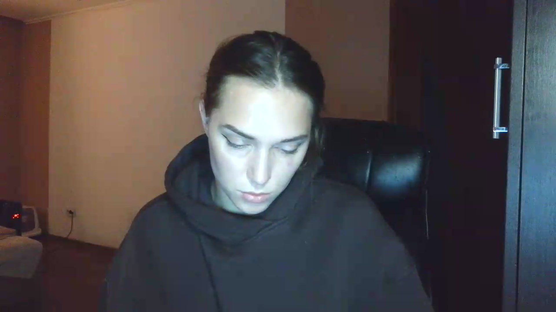 Gallery image thumbnail from NayaFrost's myfreecams stream on, 09/25/2026, 15:46 image 20 of 20