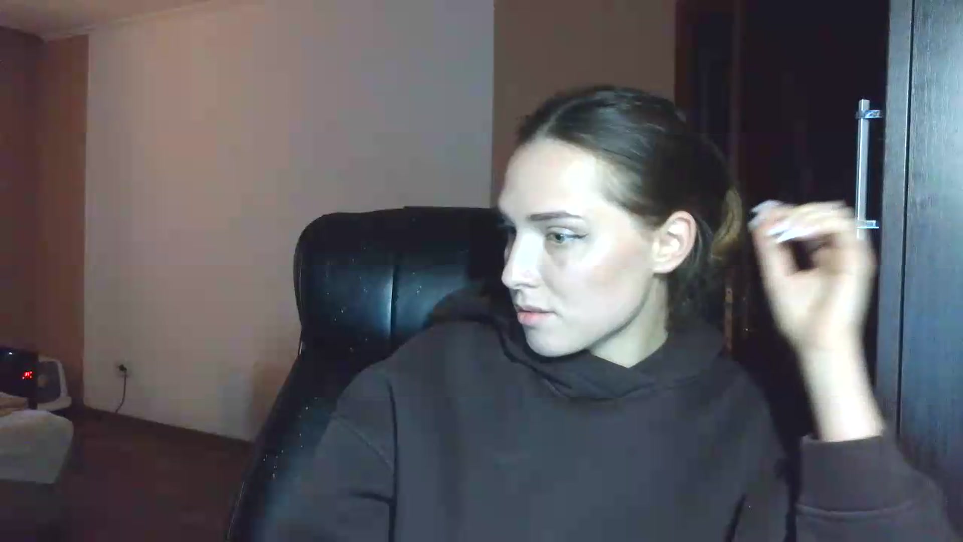Gallery image thumbnail from NayaFrost's myfreecams stream on, 09/25/2026, 15:46 image 9 of 20