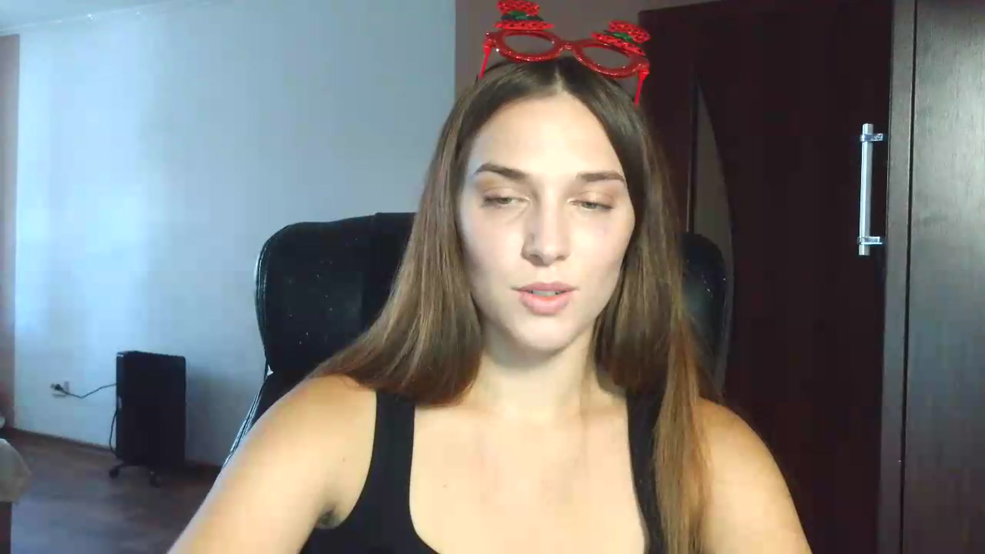 Gallery image thumbnail from NayaFrost's myfreecams stream on, 09/26/2026, 13:36 image 18 of 20