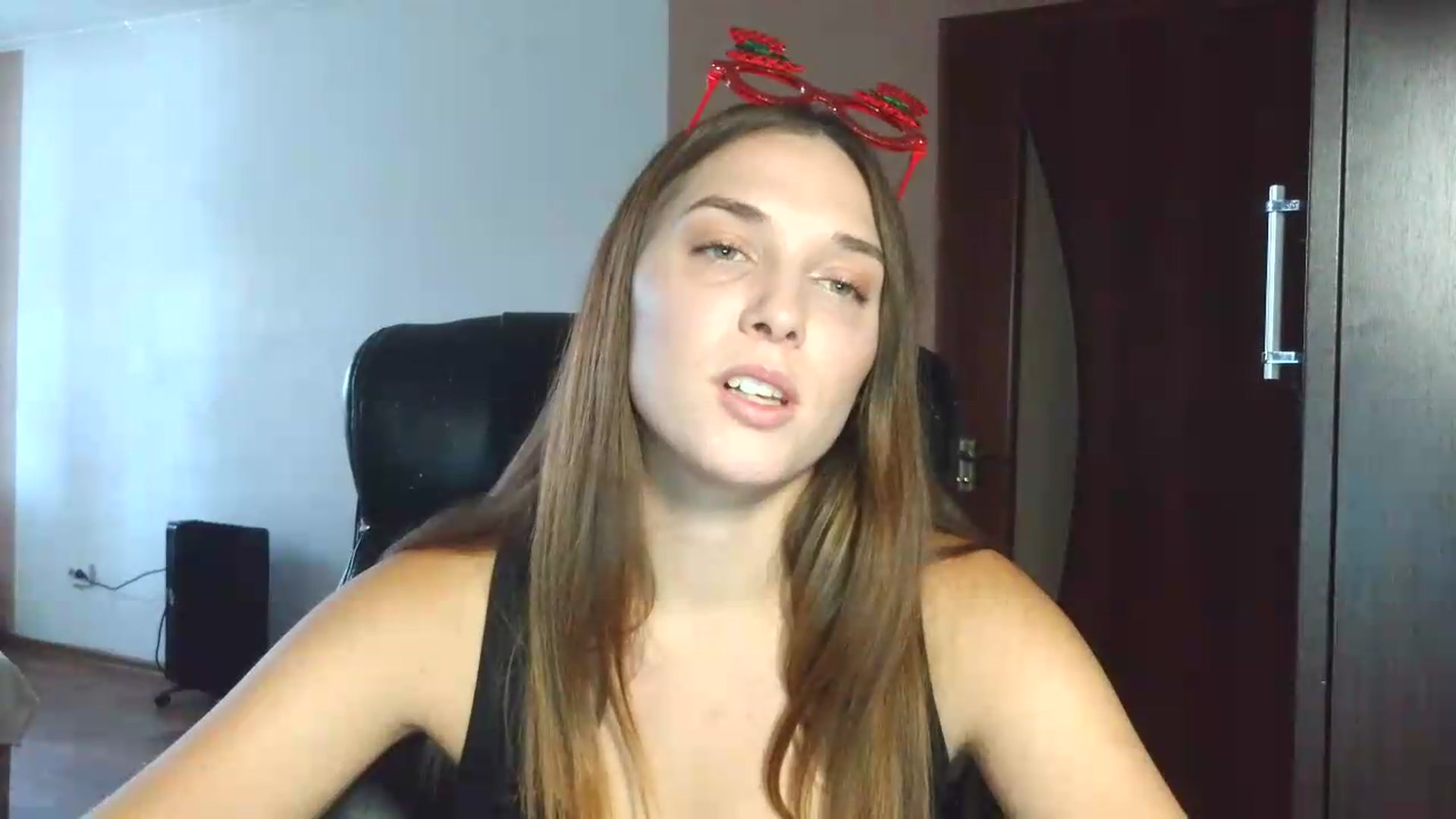 Gallery image thumbnail from NayaFrost's myfreecams stream on, 09/26/2026, 13:36 image 11 of 20