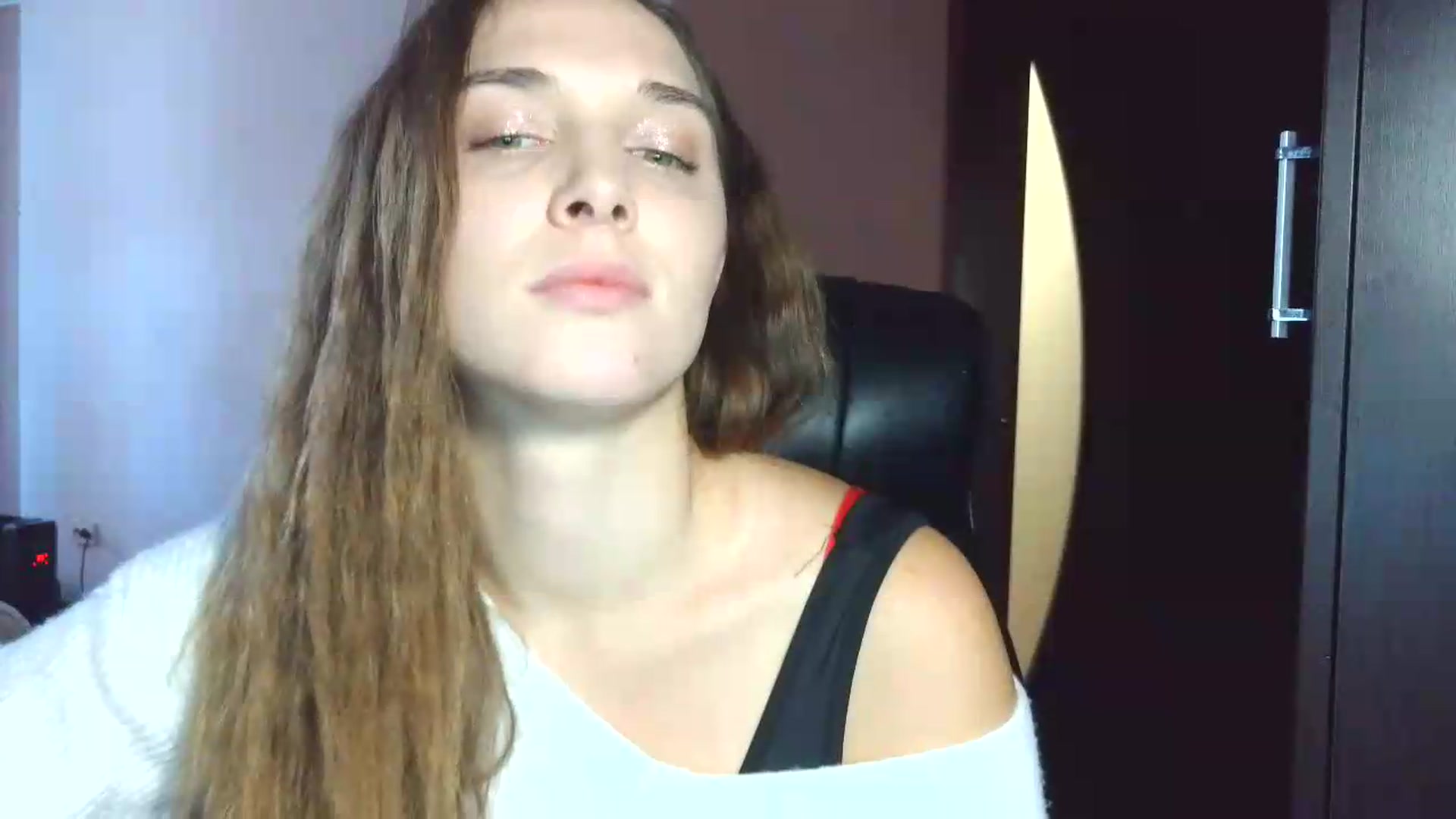 Gallery image thumbnail from NayaFrost's myfreecams stream on, 09/28/2026, 14:25 image 14 of 20