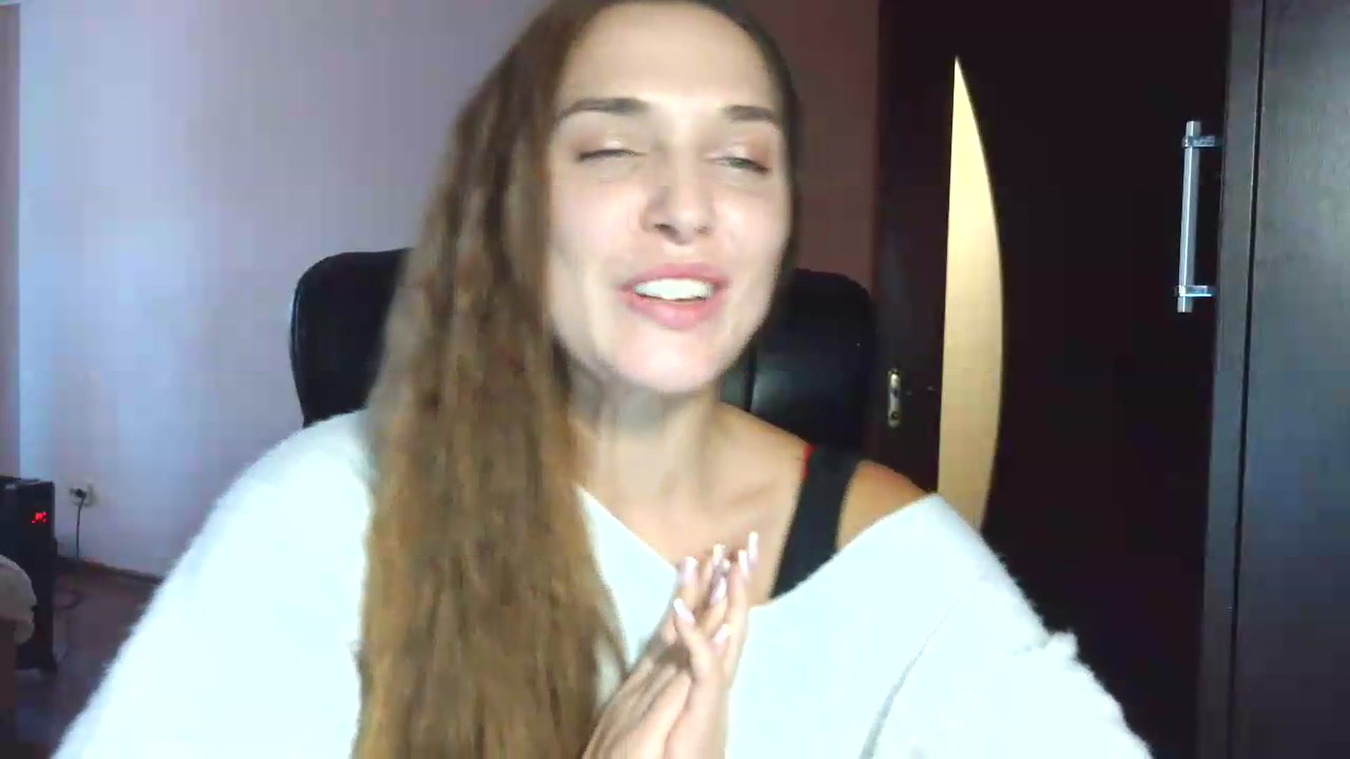 Gallery image thumbnail from NayaFrost's myfreecams stream on, 09/28/2026, 14:25 image 20 of 20
