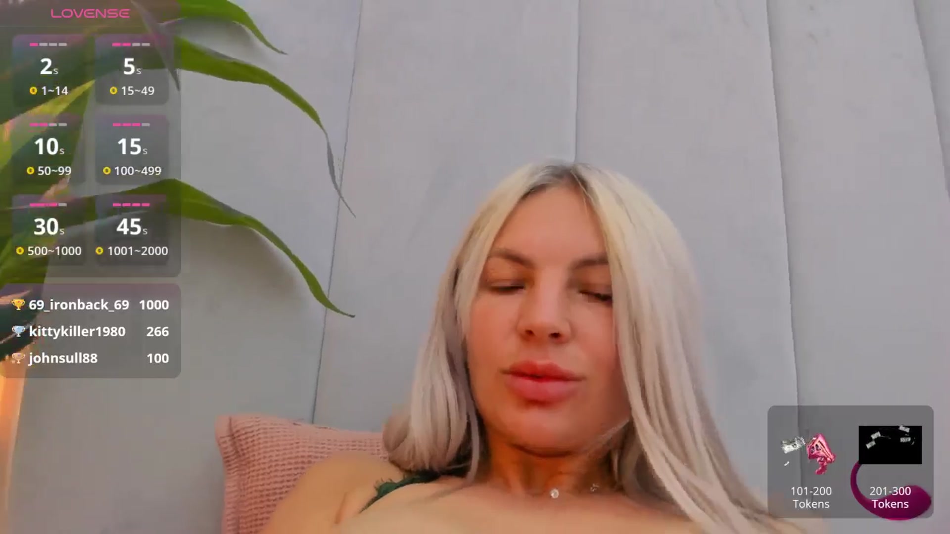 Gallery image thumbnail from NayraDream's myfreecams stream on, 05/02/2025, 09:13 image 19 of 20