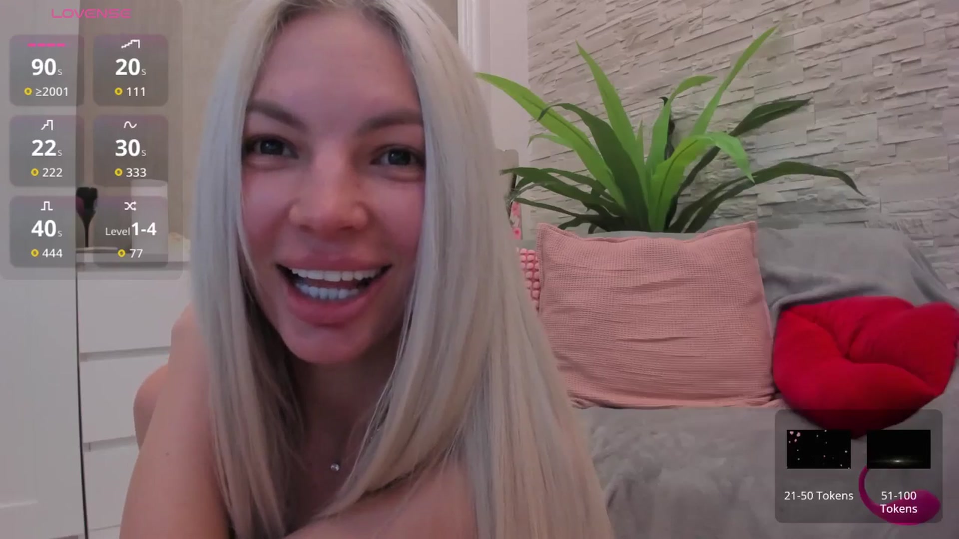 Gallery image thumbnail from NayraDream's myfreecams stream on, 12/30/2025, 14:34 image 10 of 20