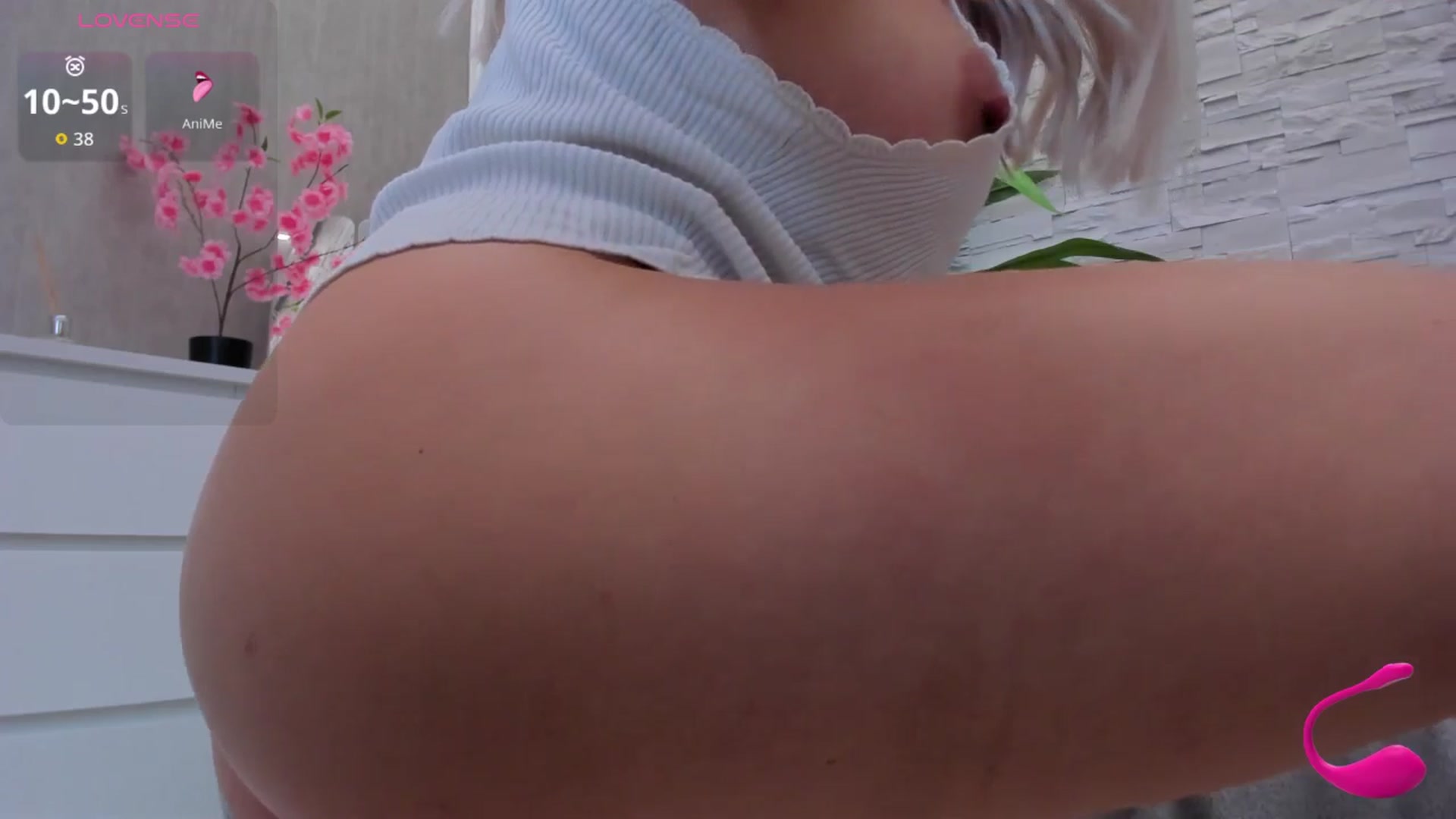 Gallery image thumbnail from NayraDream's myfreecams stream on, 01/16/2026, 10:05 image 18 of 20
