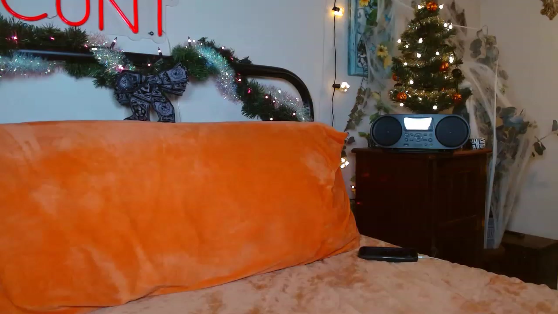 Gallery image thumbnail from NecroNicki's myfreecams stream on, 11/14/2022, 11:04 image 16 of 20