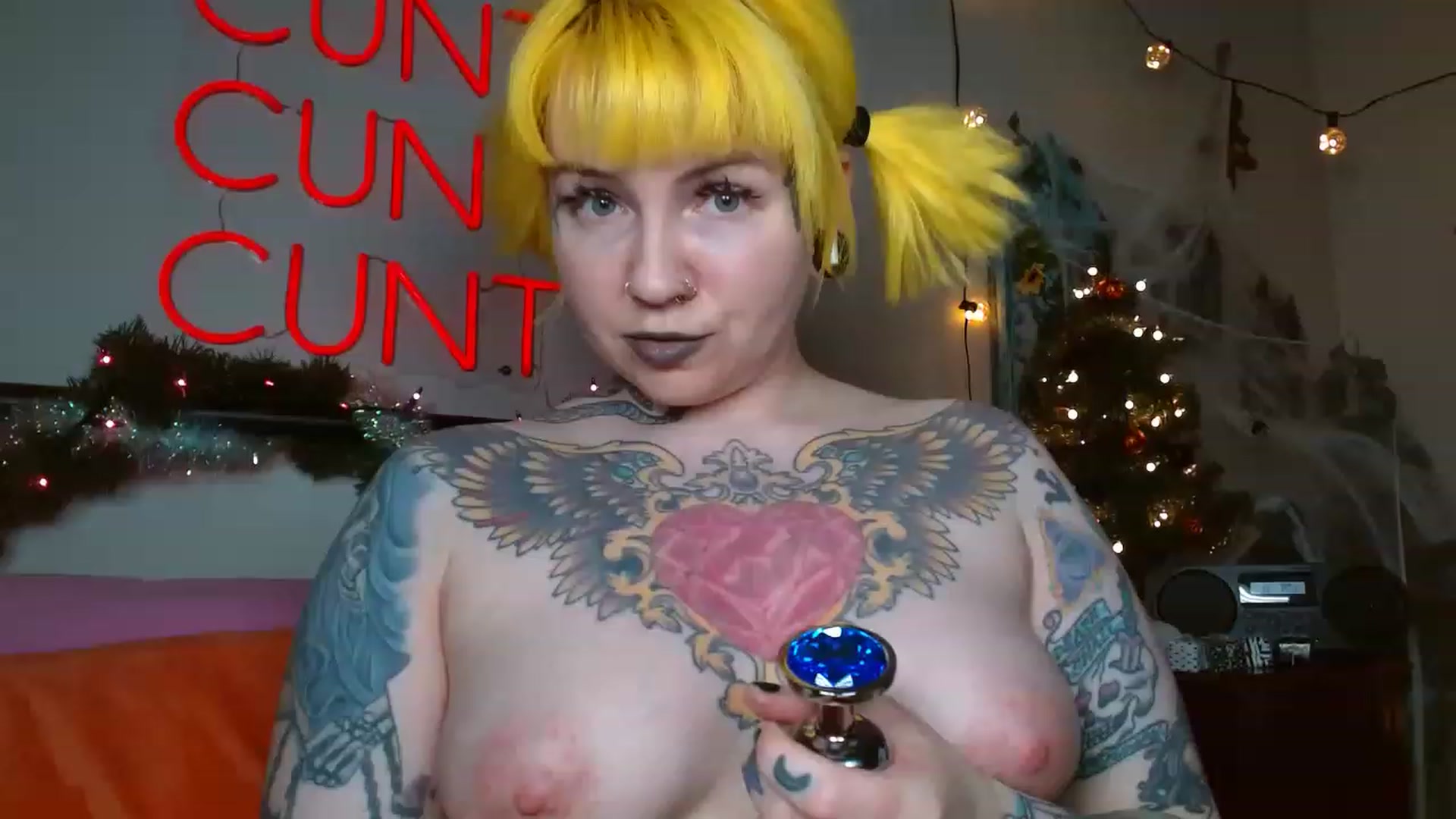 Gallery image thumbnail from NecroNicki's myfreecams stream on, 11/27/2022, 21:47 image 9 of 20