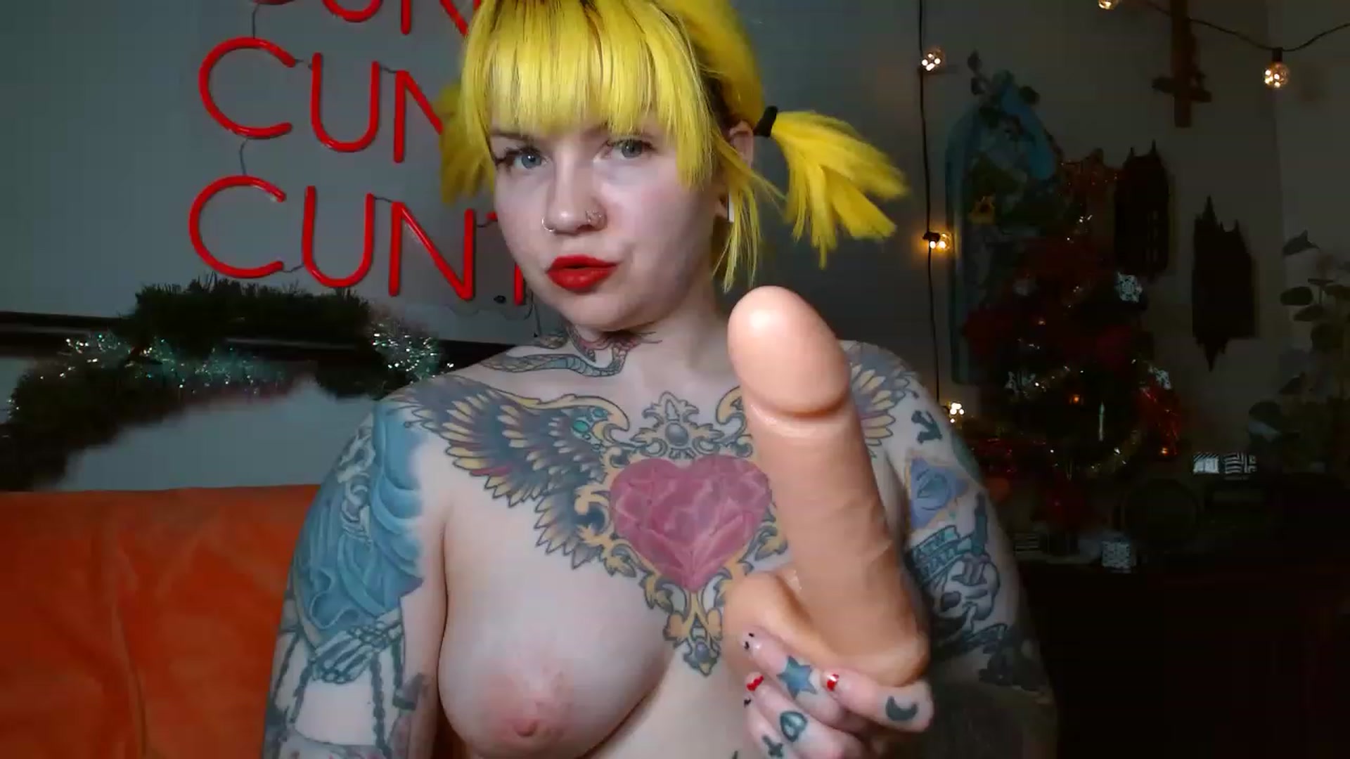 Gallery image thumbnail from NecroNicki's myfreecams stream on, 12/30/2022, 06:17 image 18 of 20