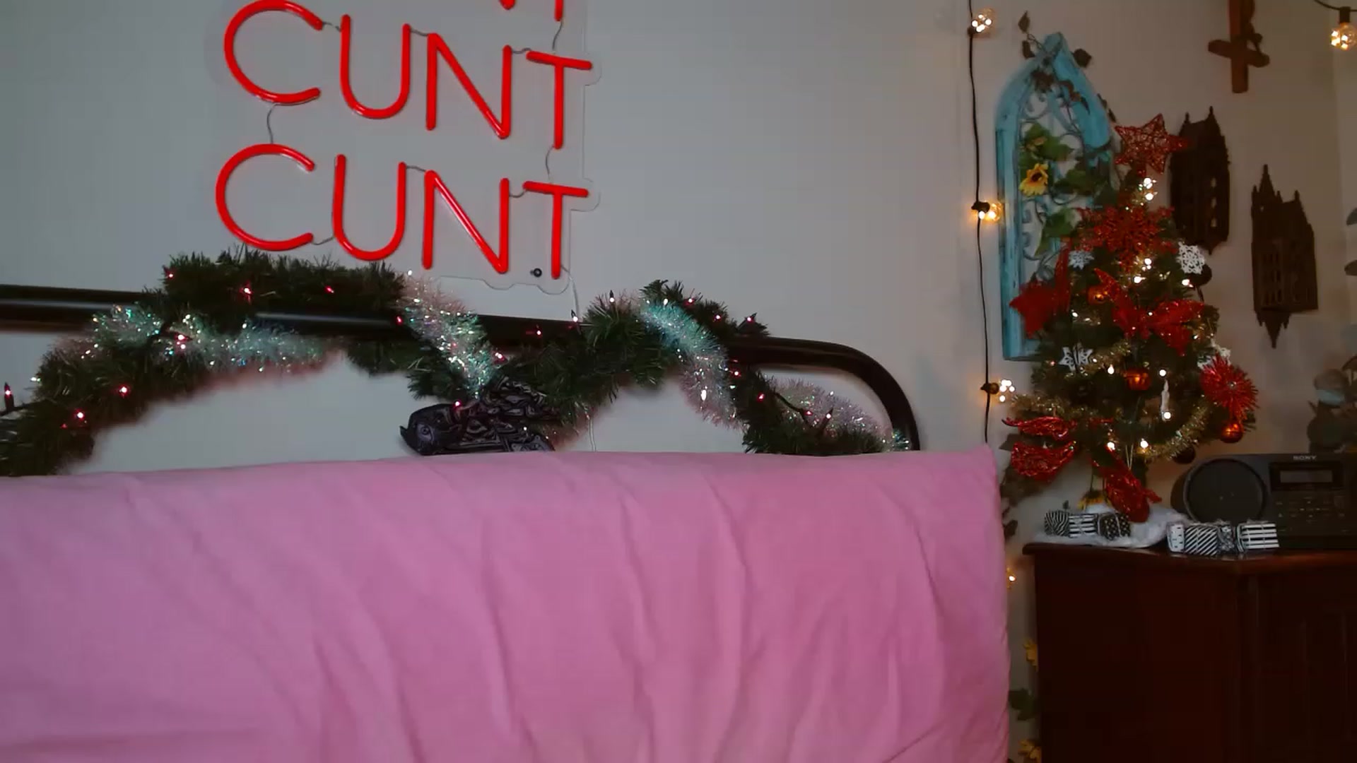 Gallery image thumbnail from NecroNicki's myfreecams stream on, 12/31/2022, 08:48 image 13 of 20