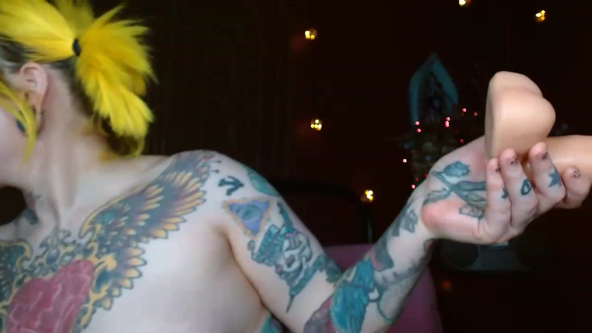 Gallery image thumbnail from NecroNicki's myfreecams stream on, 01/22/2023, 03:27 image 3 of 20