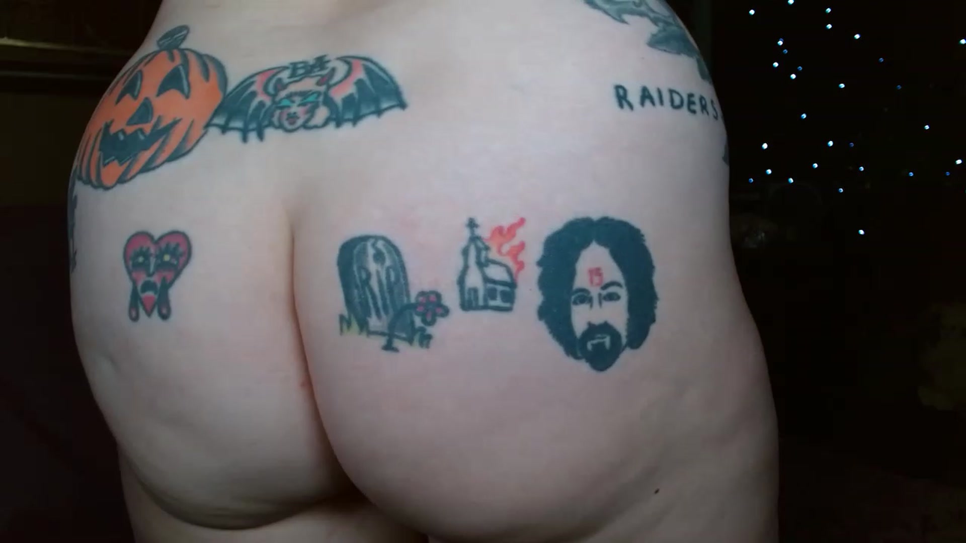 Gallery image thumbnail from NecroNicki's myfreecams stream on, 02/28/2023, 05:53 image 8 of 20