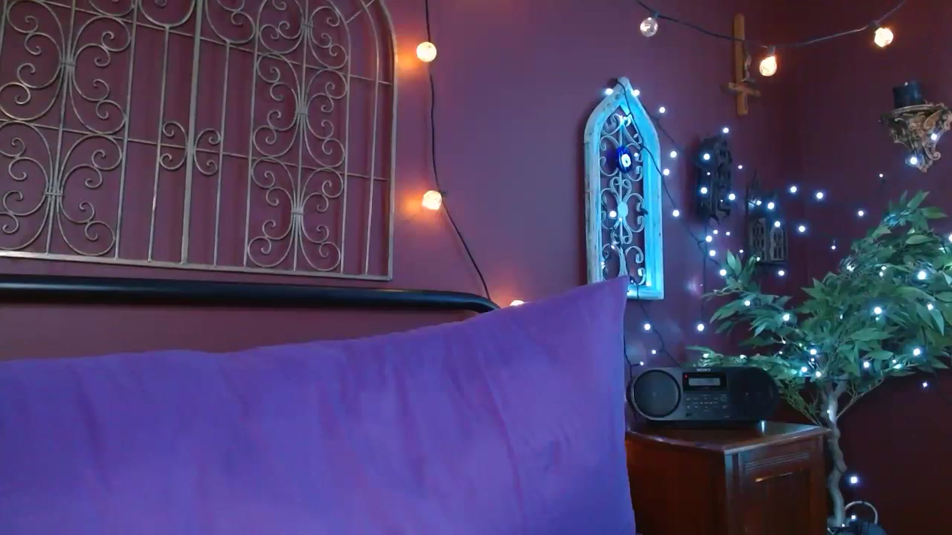 Gallery image thumbnail from NecroNicki's myfreecams stream on, 01/14/2024, 13:53 image 4 of 20