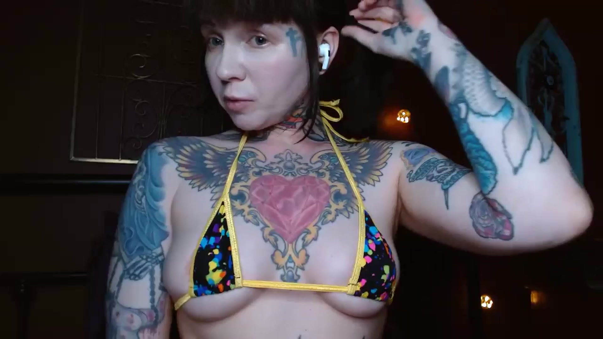 Gallery image thumbnail from NecroNicki's myfreecams stream on, 06/04/2024, 09:03 image 20 of 20
