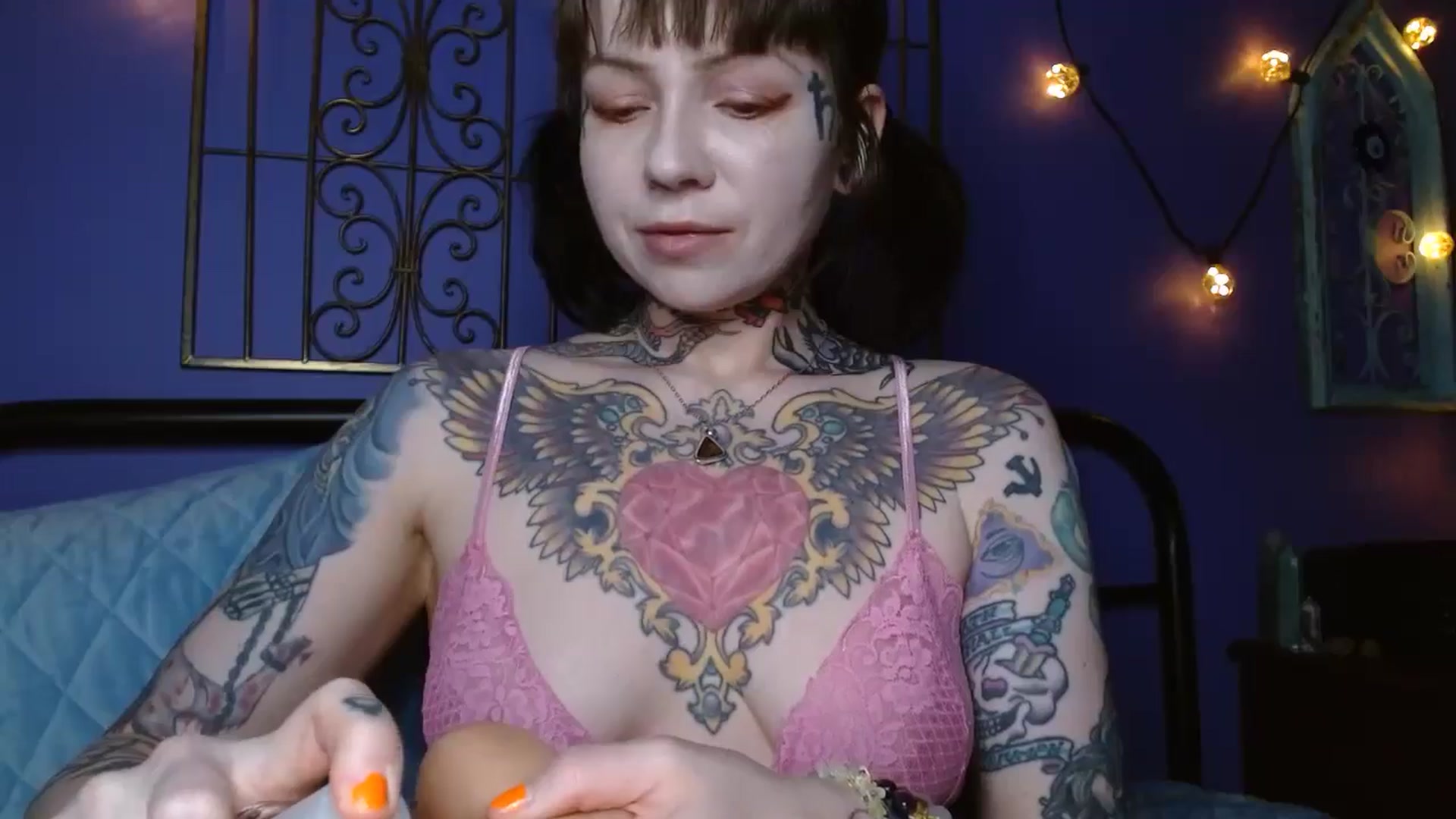 Gallery image thumbnail from NecroNicki's myfreecams stream on, 08/18/2024, 09:38 image 5 of 20