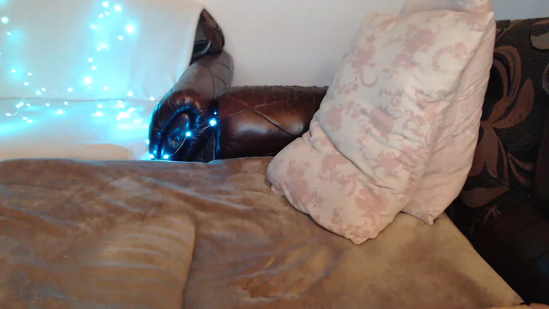 Gallery image thumbnail from Nefertitties's myfreecams stream on, 12/03/2022, 16:12 image 5 of 20