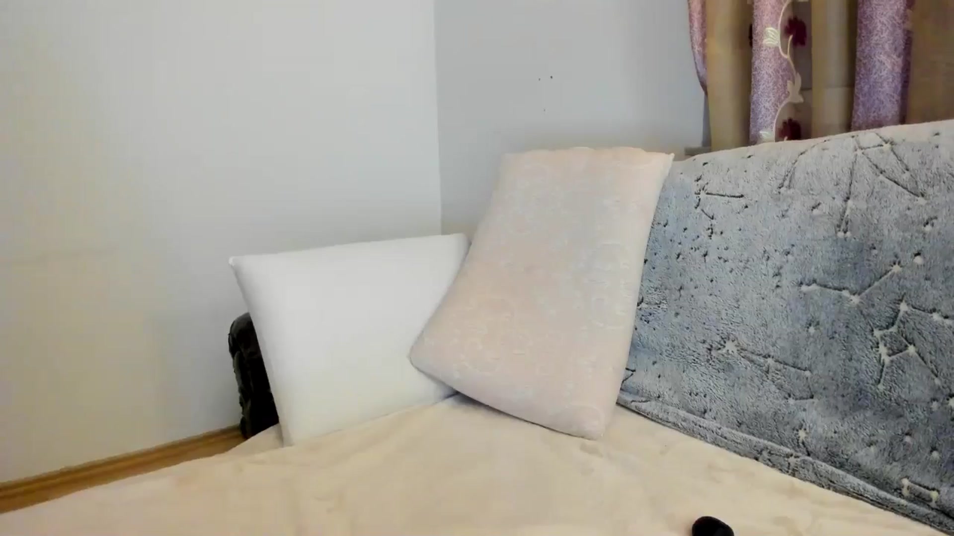Gallery image thumbnail from Nefertitties's myfreecams stream on, 12/16/2024, 20:06 image 17 of 20