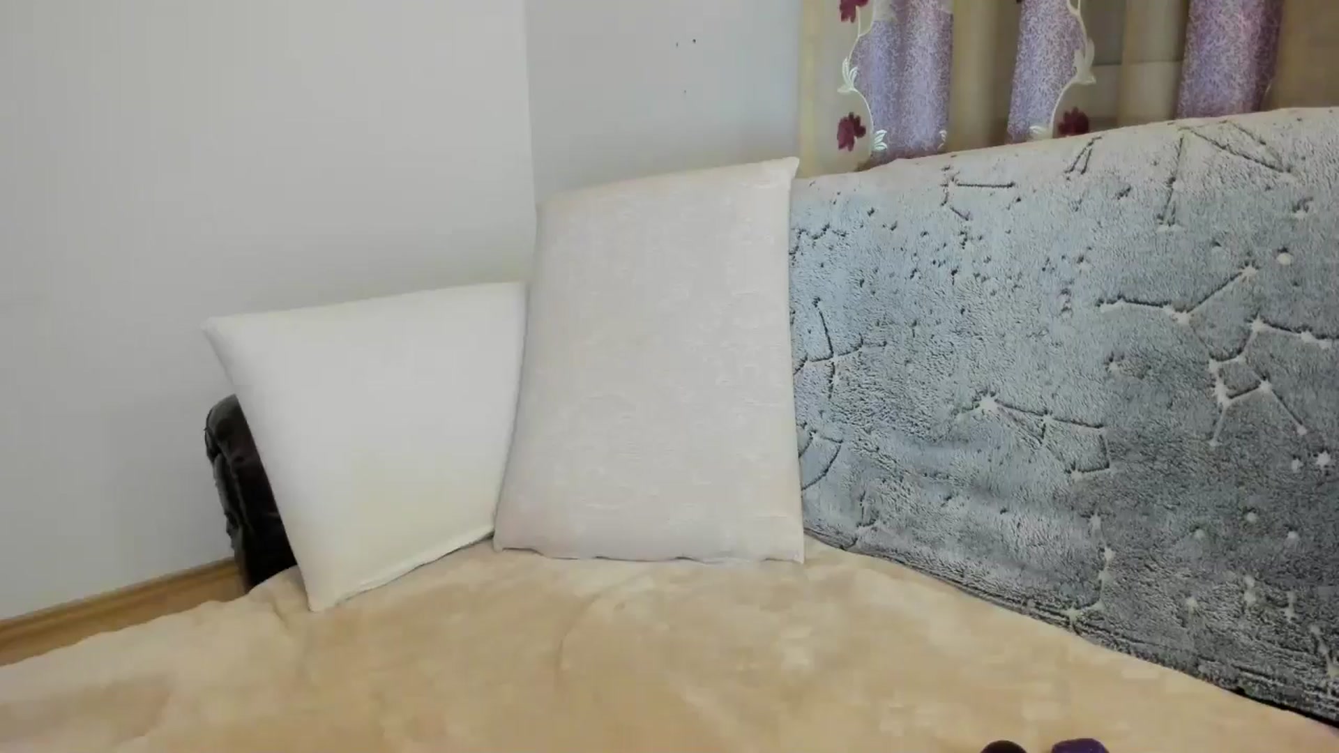 Gallery image thumbnail from Nefertitties's myfreecams stream on, 12/18/2024, 20:21 image 10 of 20