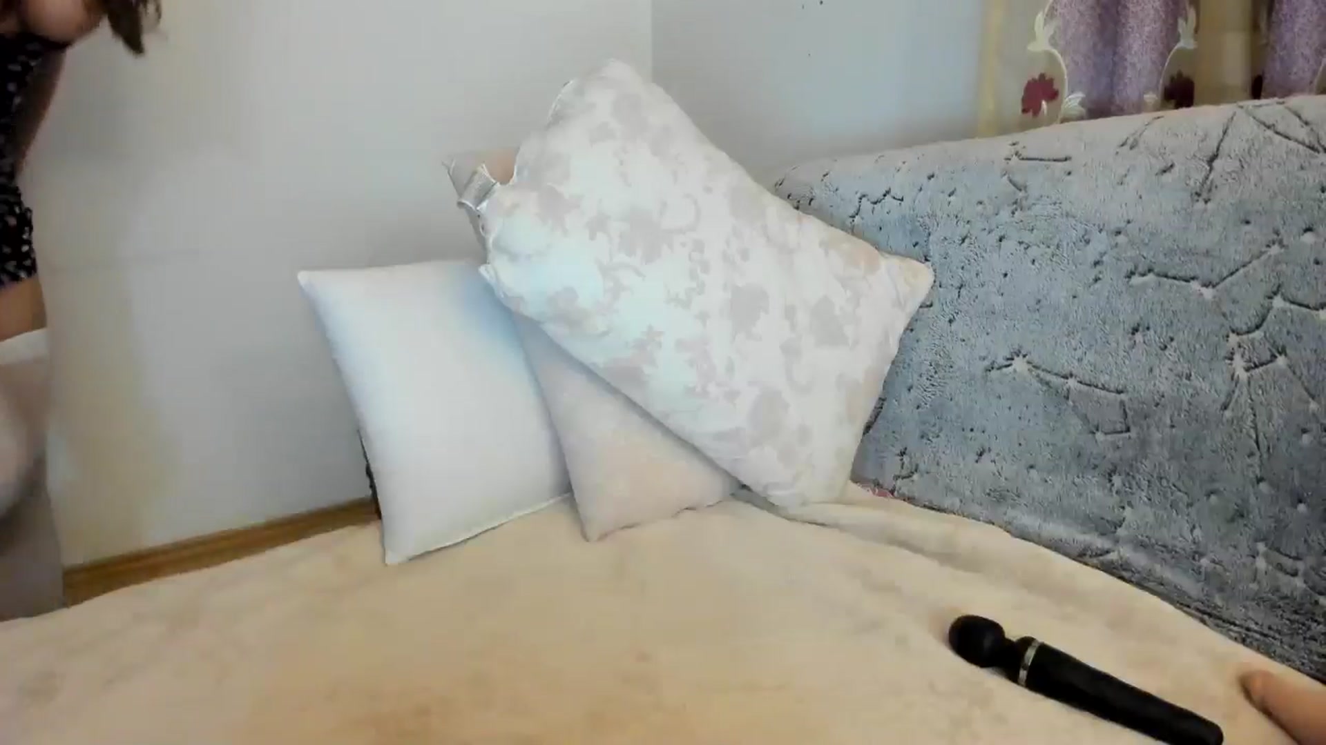 Gallery image thumbnail from Nefertitties's myfreecams stream on, 12/26/2024, 20:35 image 11 of 20