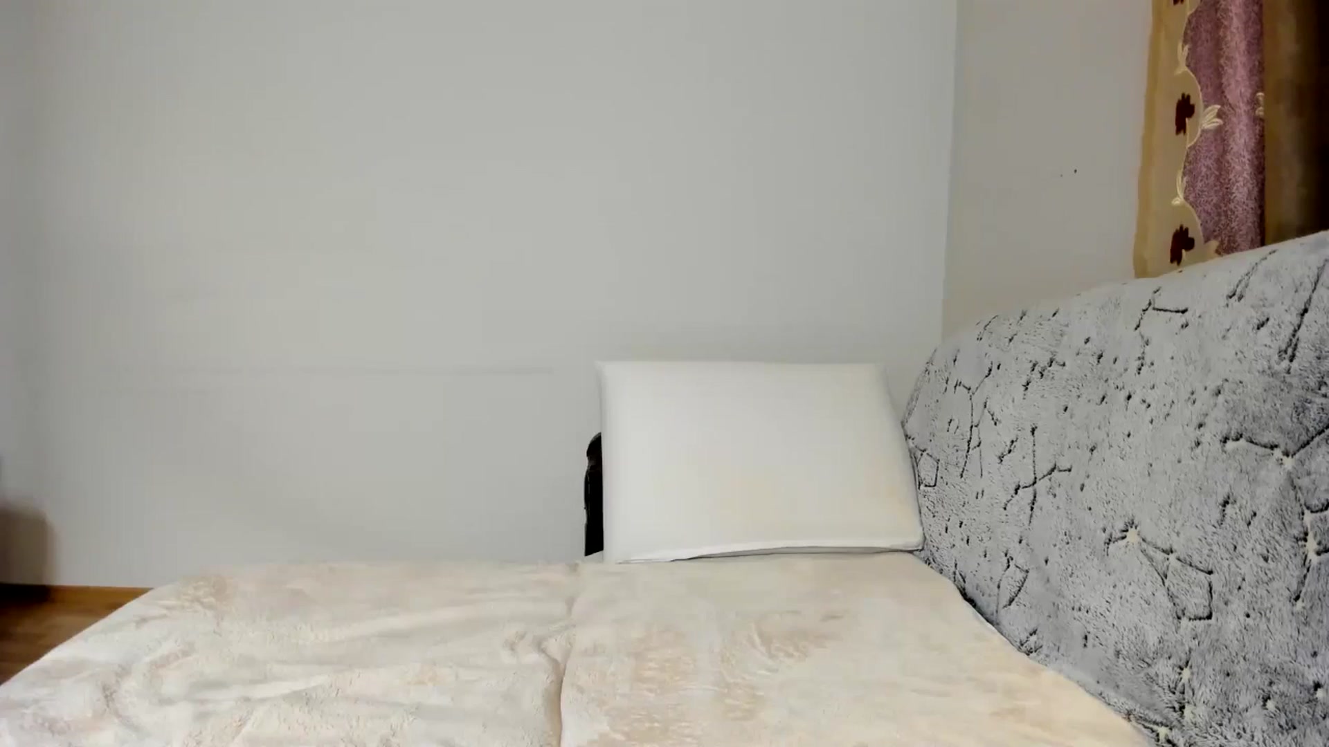 Gallery image thumbnail from Nefertitties's myfreecams stream on, 04/18/2025, 19:36 image 15 of 20