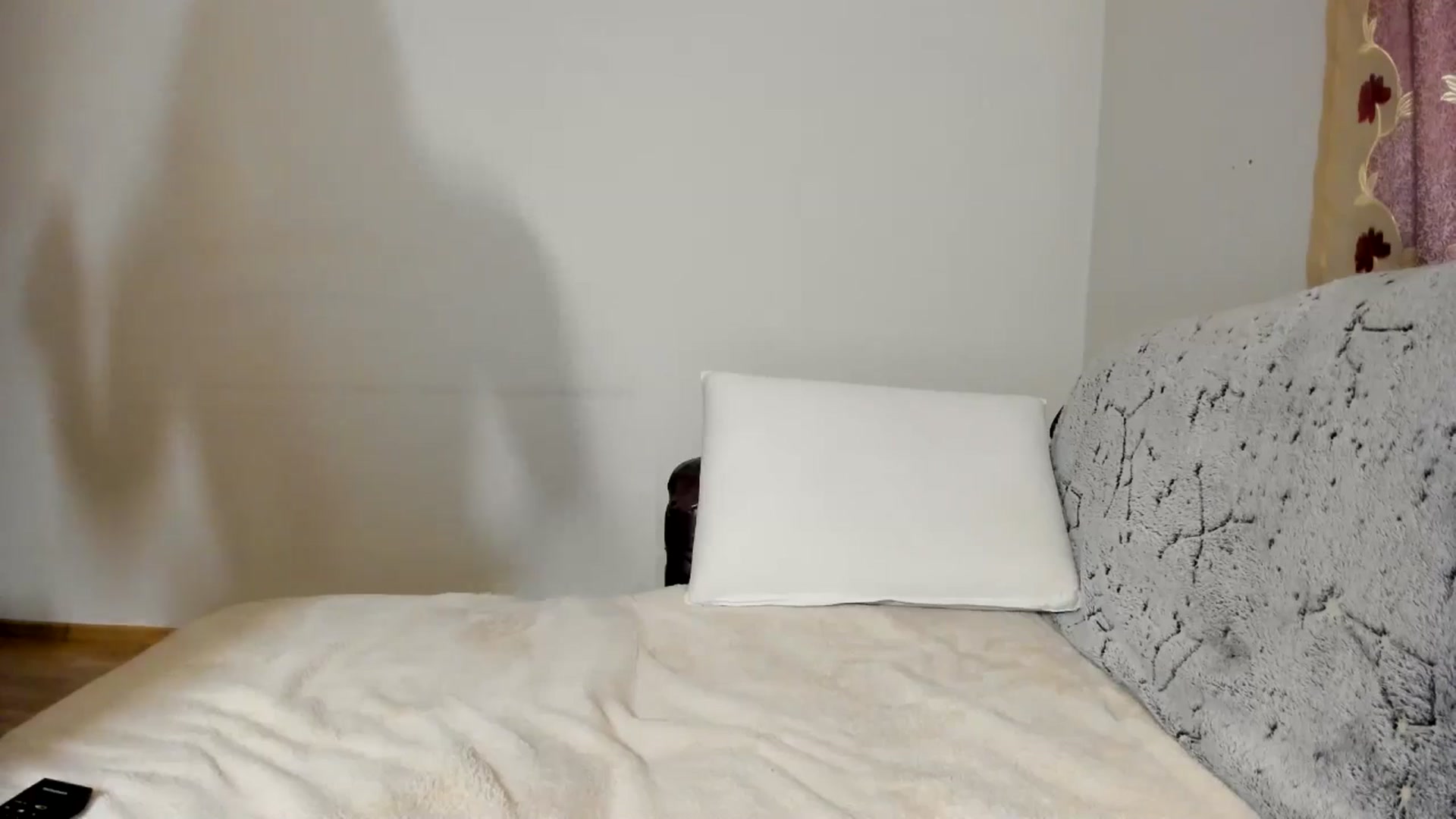 Gallery image thumbnail from Nefertitties's myfreecams stream on, 05/03/2025, 19:16 image 2 of 20