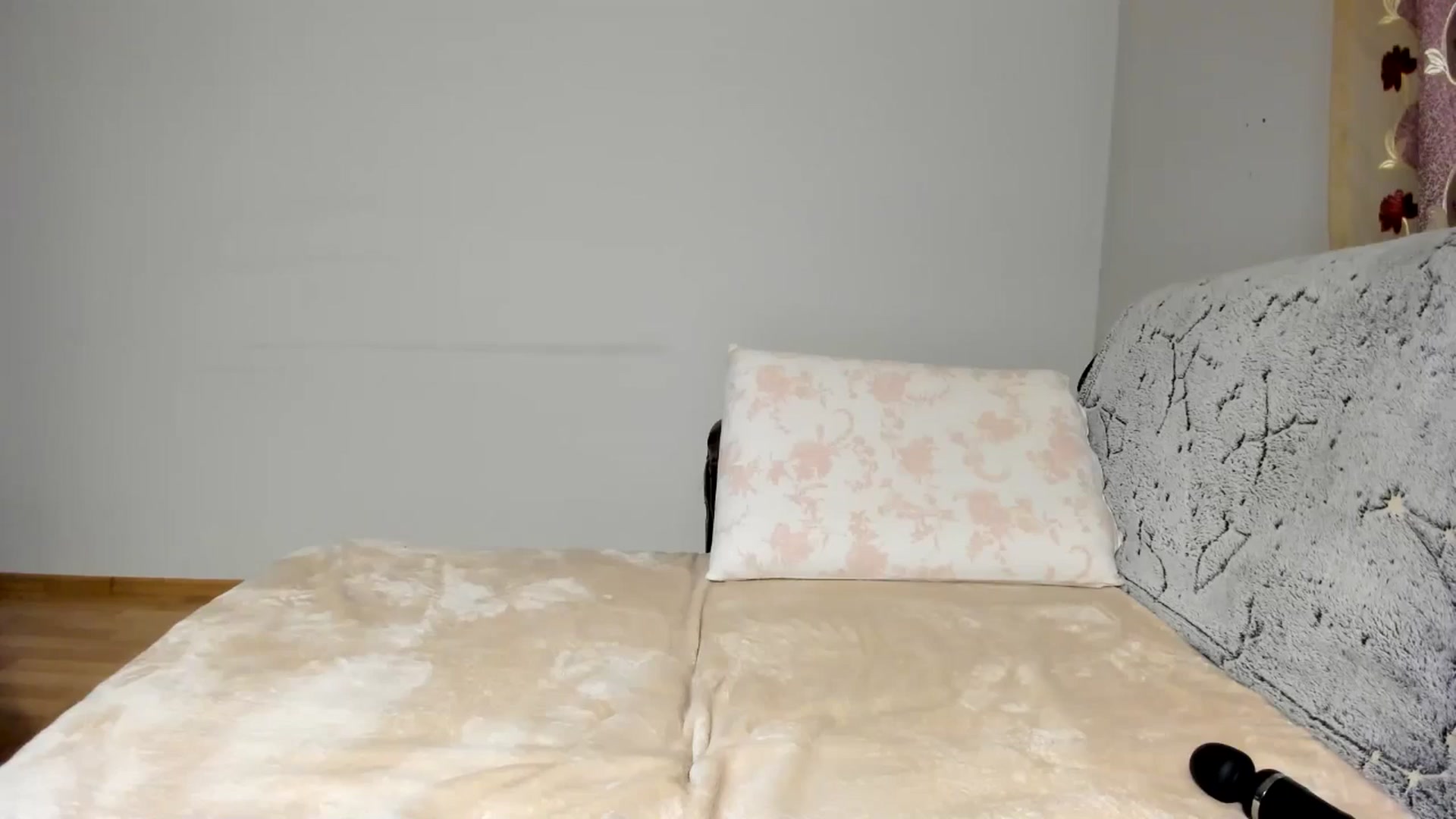 Gallery image thumbnail from Nefertitties's myfreecams stream on, 10/02/2025, 18:02 image 16 of 20