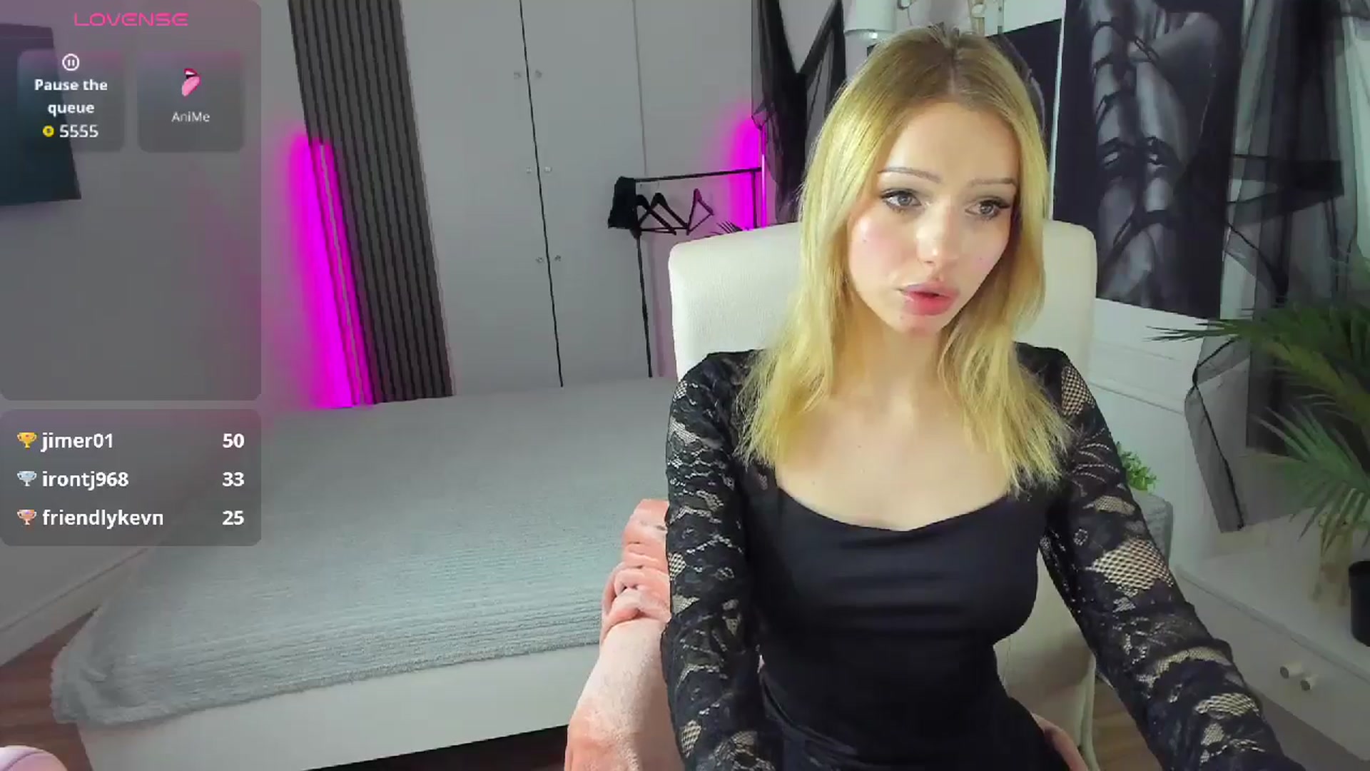 Gallery image thumbnail from NekoWhite's myfreecams stream on, 01/12/2026, 15:57 image 15 of 20