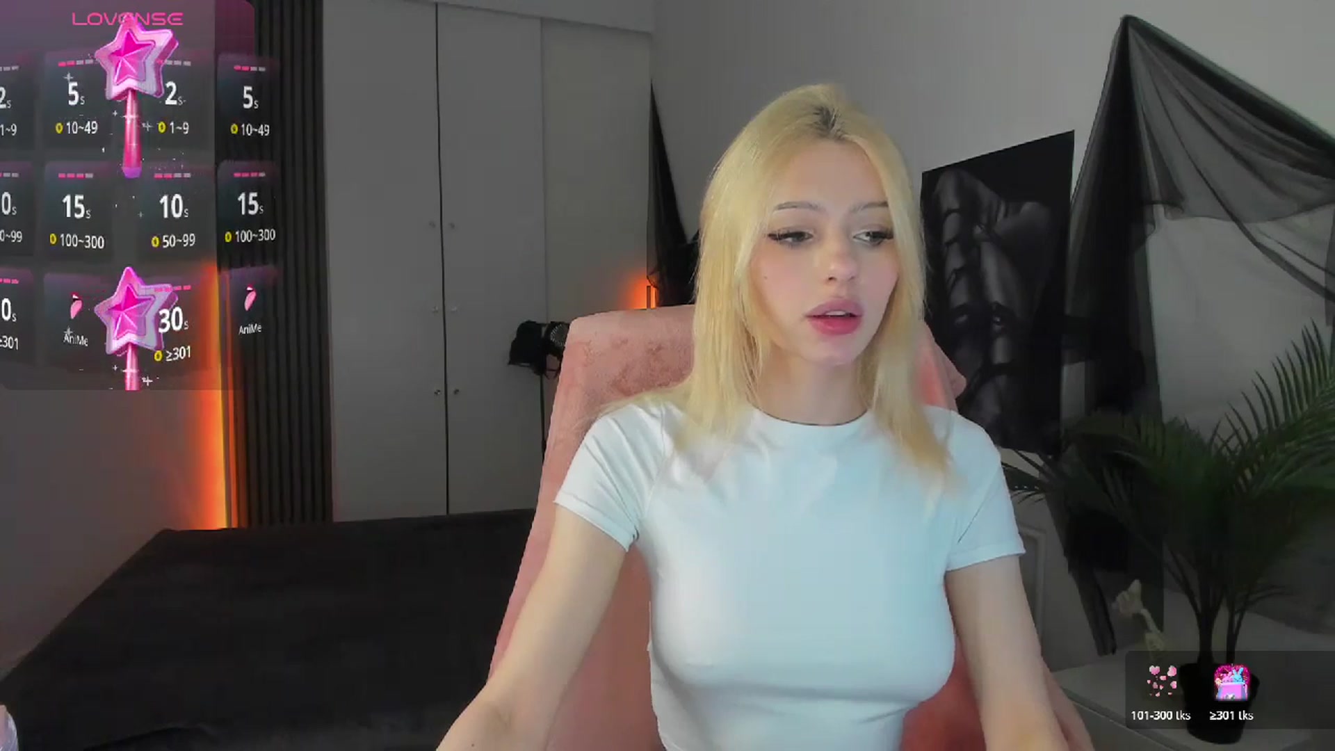 Gallery image thumbnail from NekoWhite's myfreecams stream on, 04/12/2026, 16:54 image 13 of 20