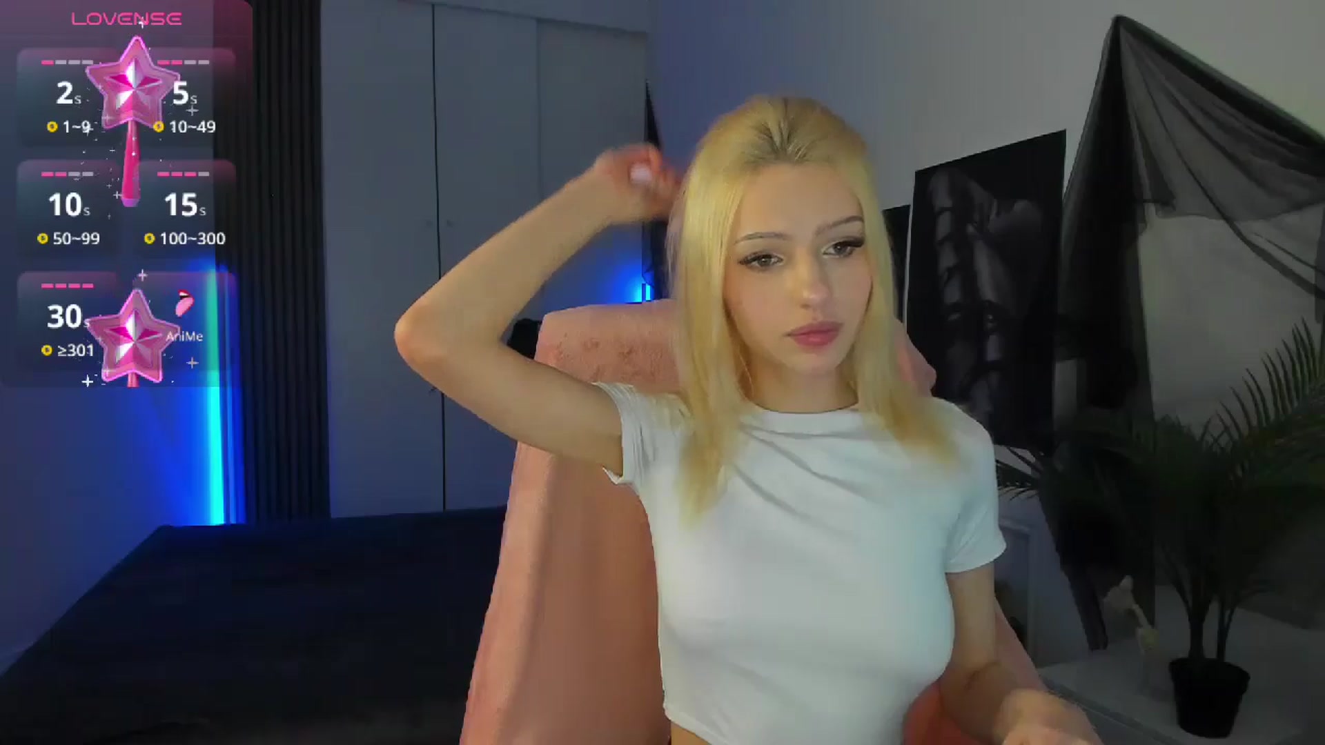 Gallery image thumbnail from NekoWhite's myfreecams stream on, 04/12/2026, 16:54 image 17 of 20