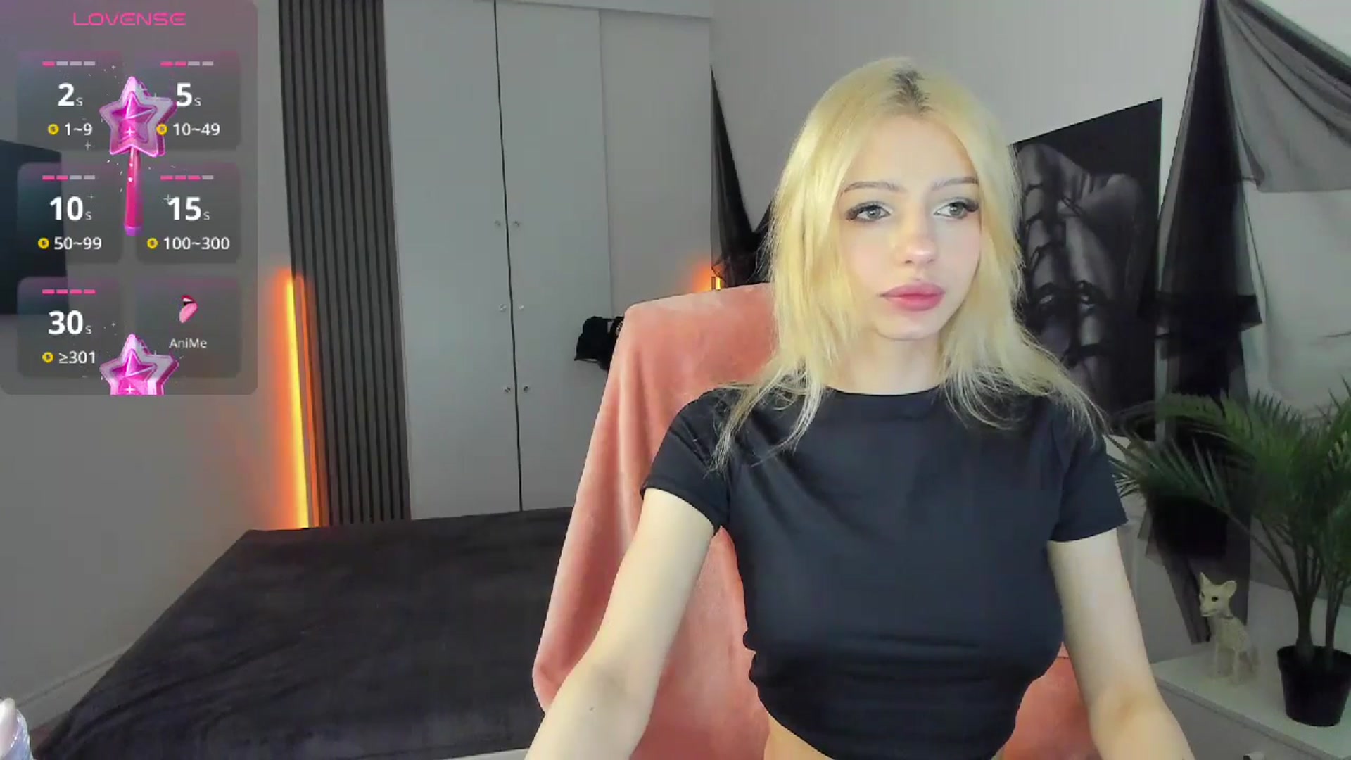 Gallery image thumbnail from NekoWhite's myfreecams stream on, 04/13/2026, 07:32 image 16 of 20