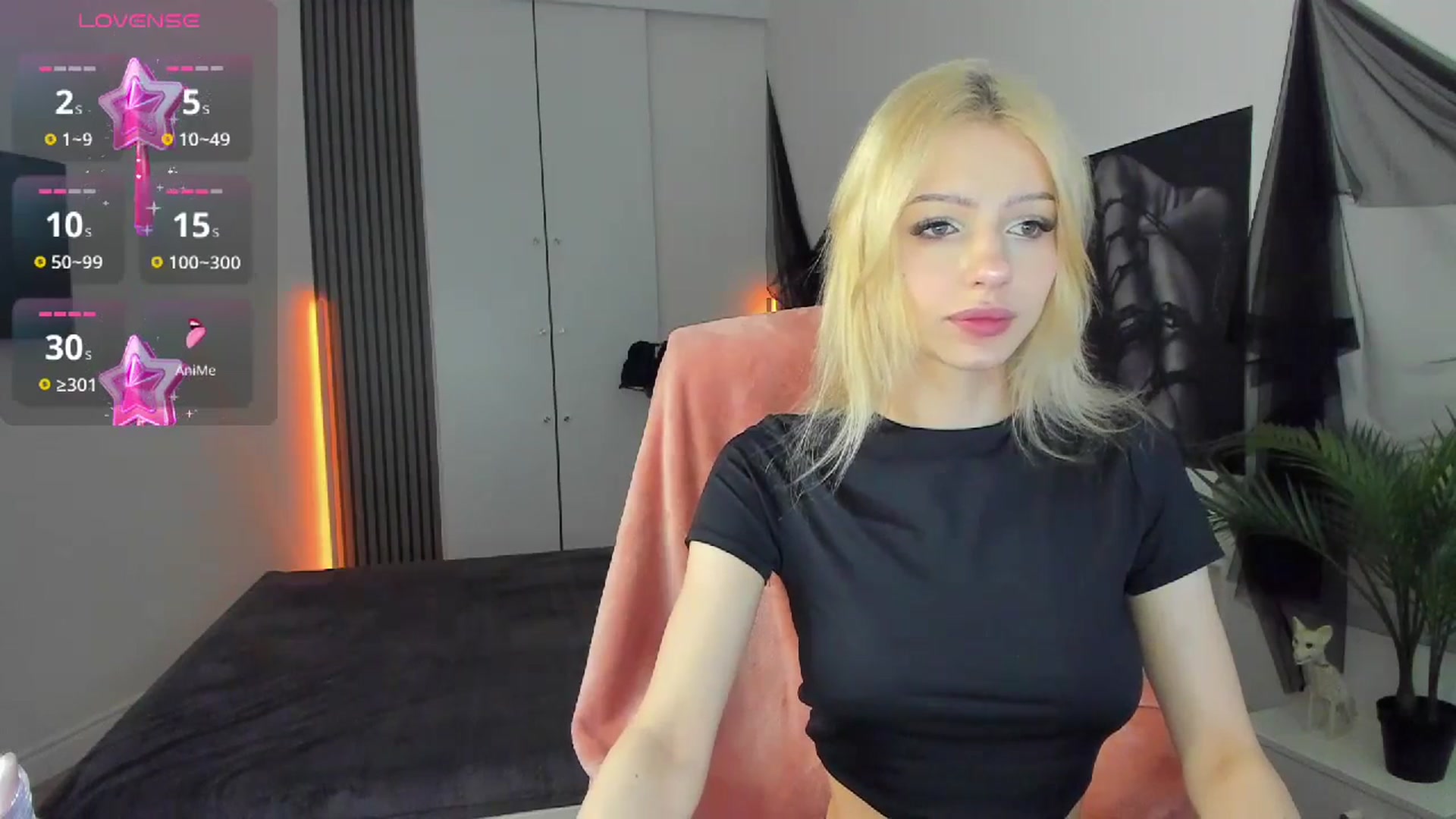 Gallery image thumbnail from NekoWhite's myfreecams stream on, 04/13/2026, 07:32 image 17 of 20