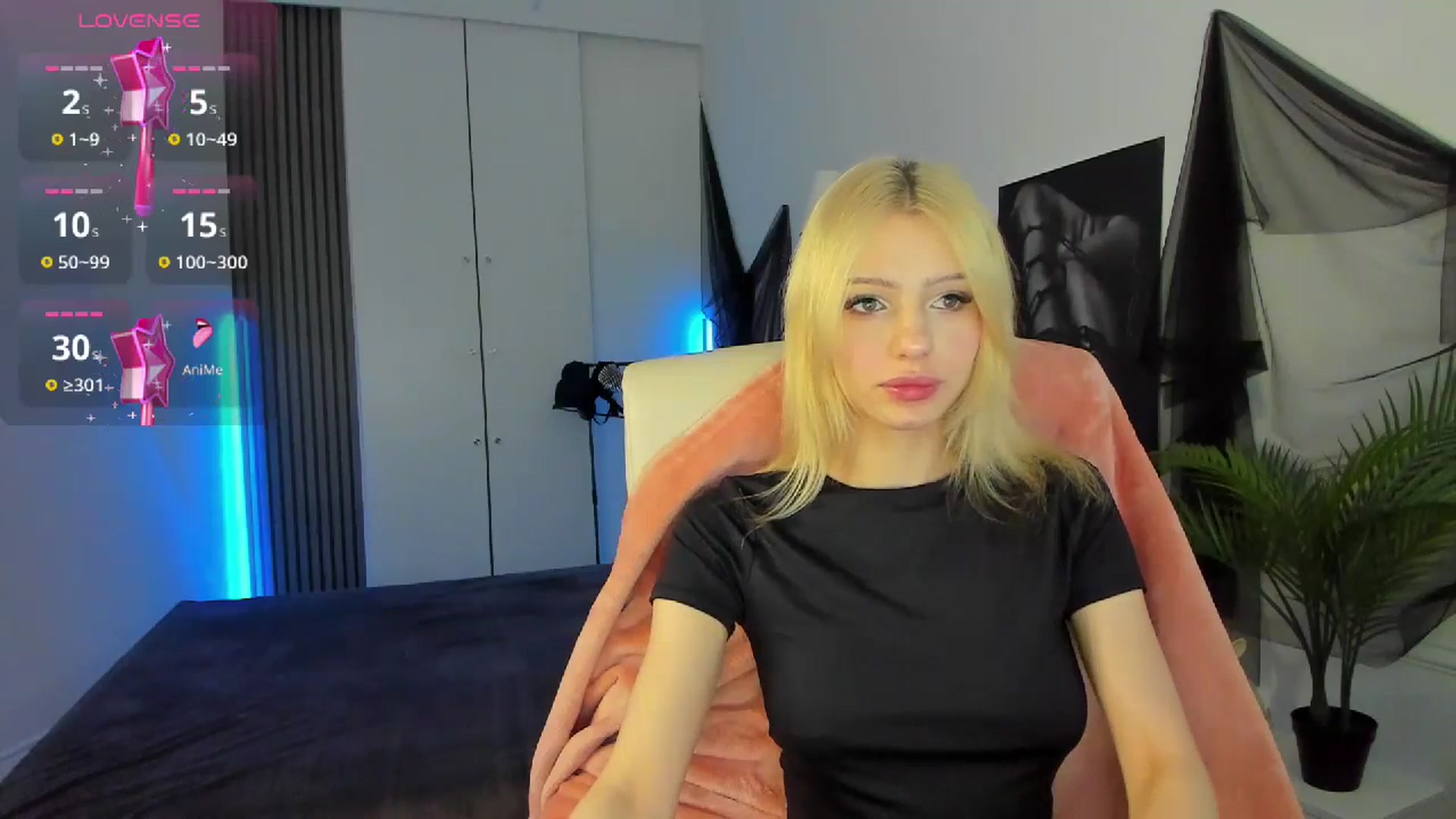 Gallery image thumbnail from NekoWhite's myfreecams stream on, 04/13/2026, 10:54 image 12 of 20