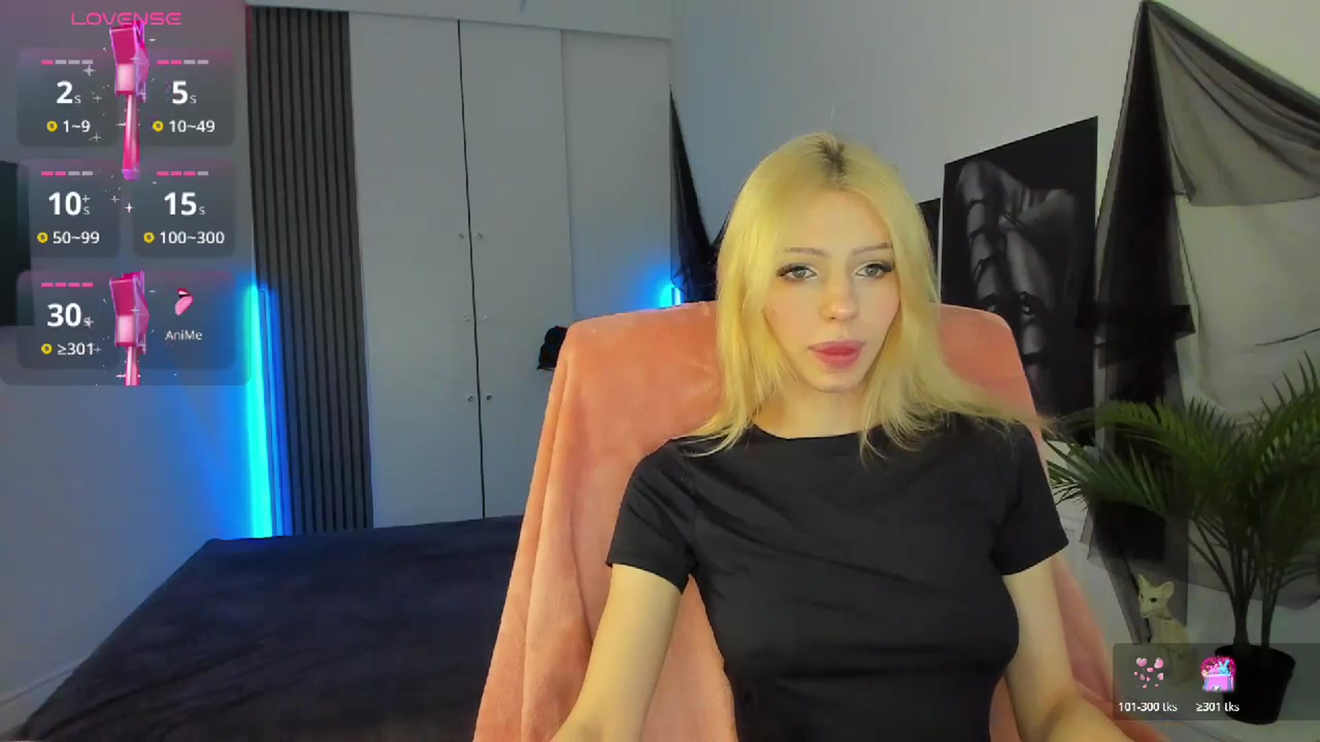 Gallery image thumbnail from NekoWhite's myfreecams stream on, 04/13/2026, 12:22 image 15 of 20
