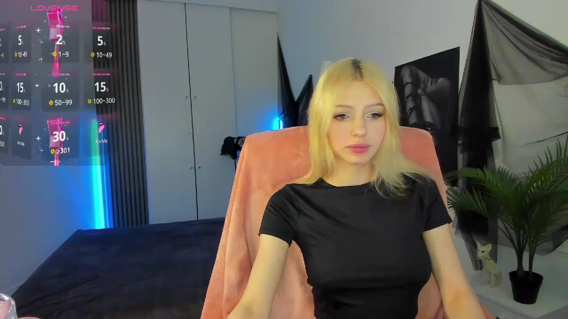 Gallery image thumbnail from NekoWhite's myfreecams stream on, 04/13/2026, 12:22 image 9 of 20