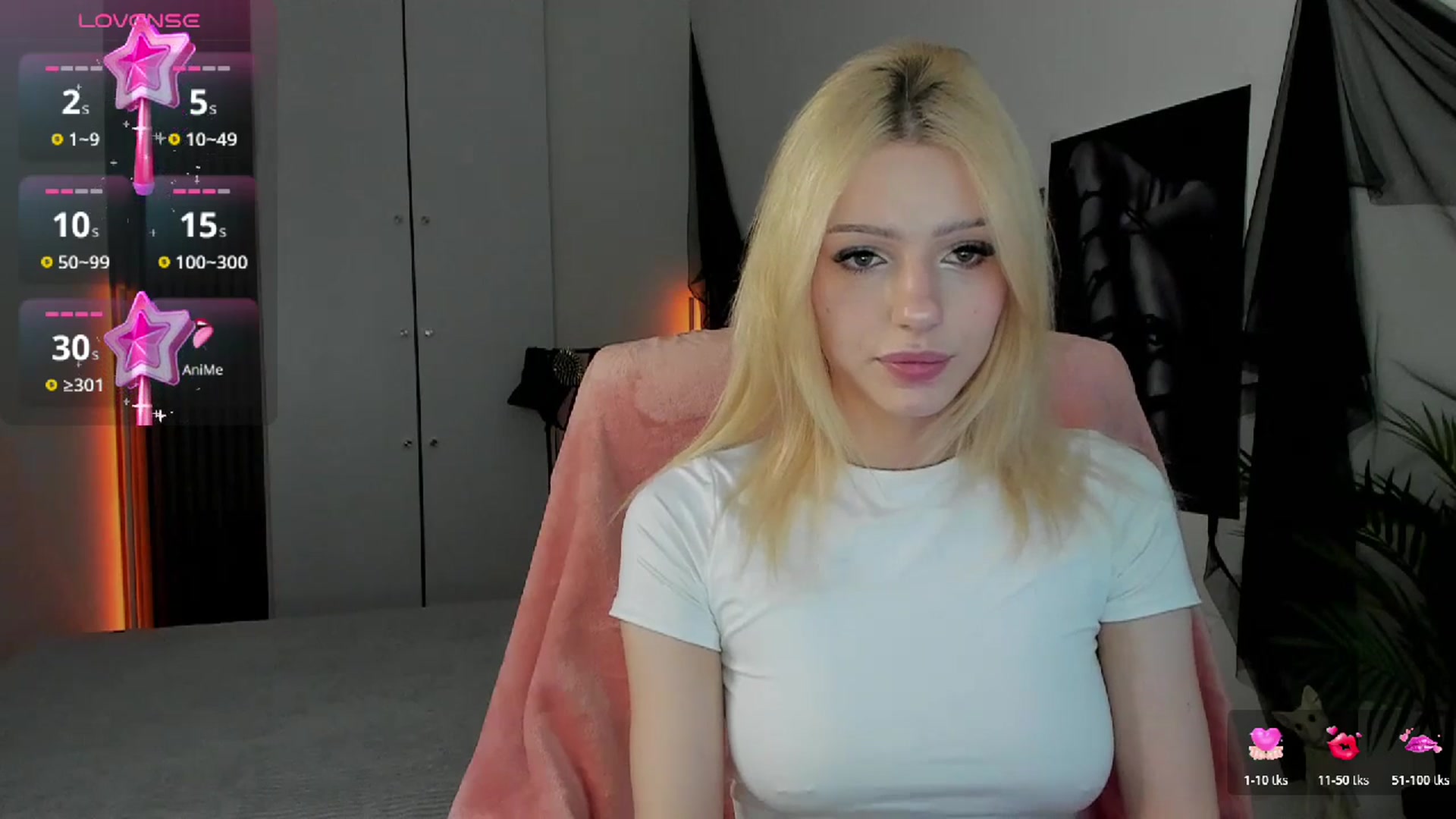 Gallery image thumbnail from NekoWhite's myfreecams stream on, 04/19/2026, 15:00 image 17 of 20