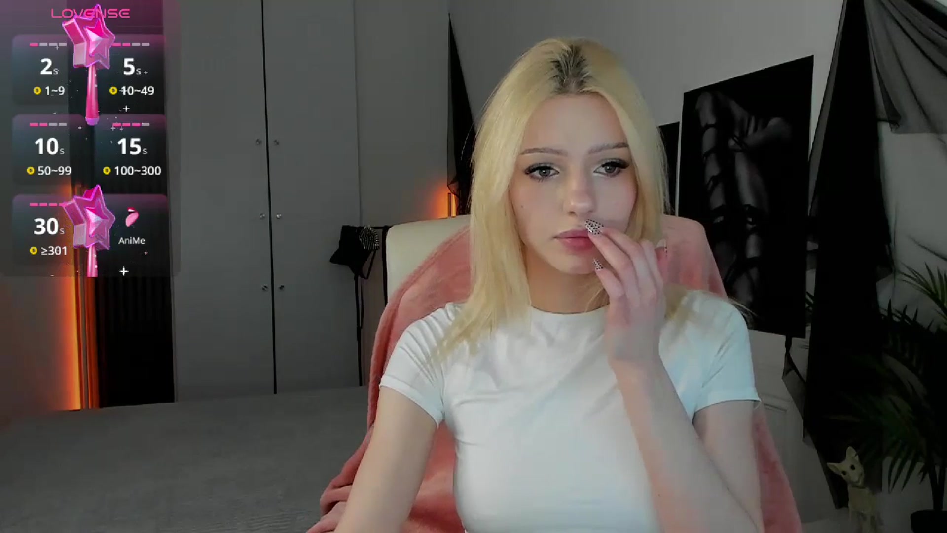 Gallery image thumbnail from NekoWhite's myfreecams stream on, 04/19/2026, 15:00 image 9 of 20