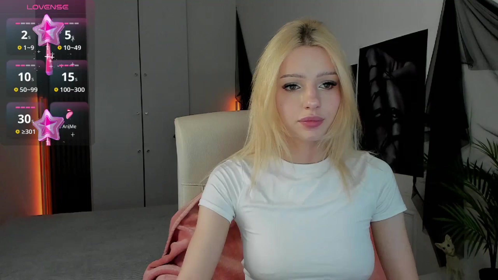 Gallery image thumbnail from NekoWhite's myfreecams stream on, 04/19/2026, 15:00 image 12 of 20