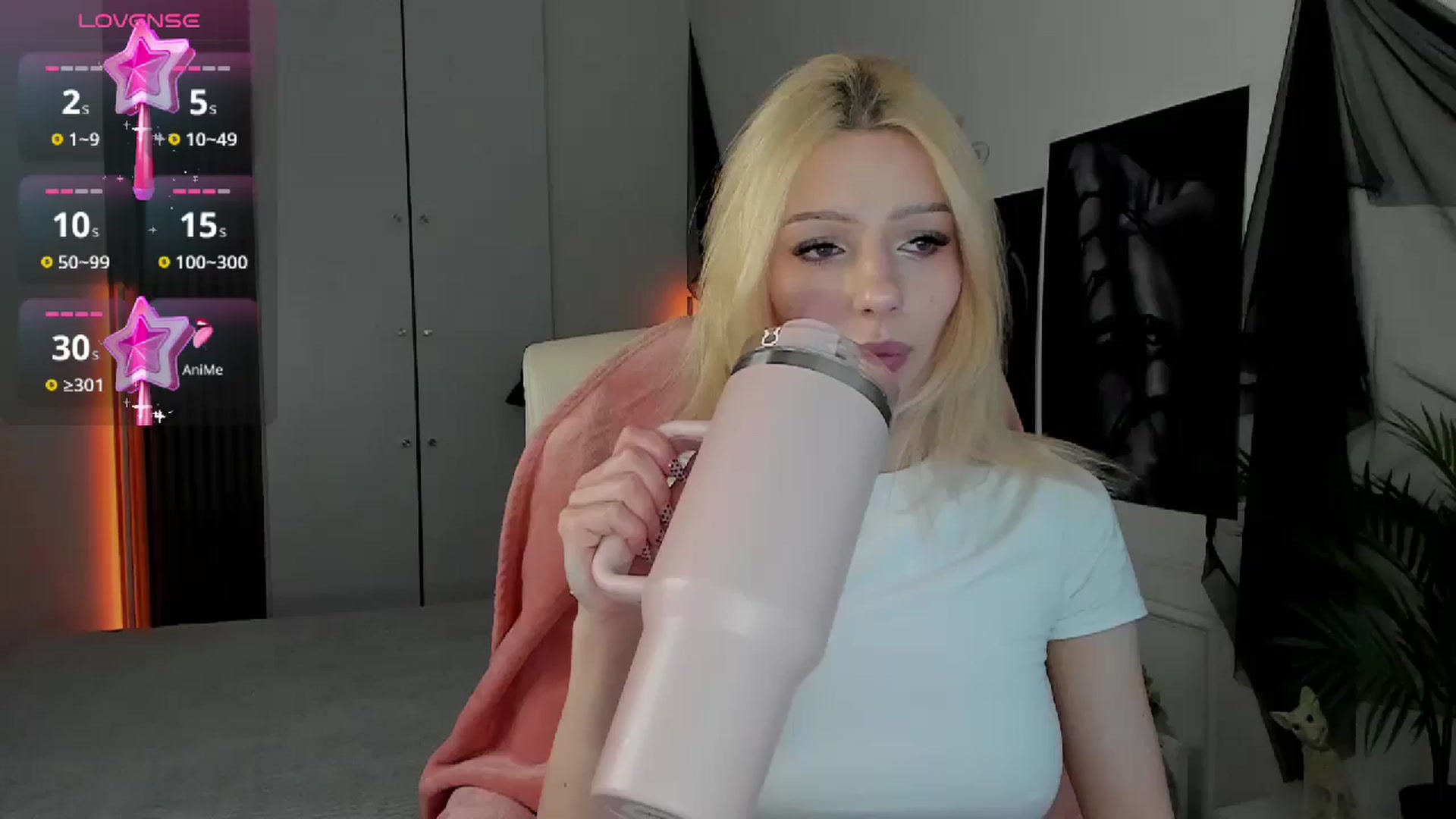 Gallery image thumbnail from NekoWhite's myfreecams stream on, 04/19/2026, 15:00 image 7 of 20