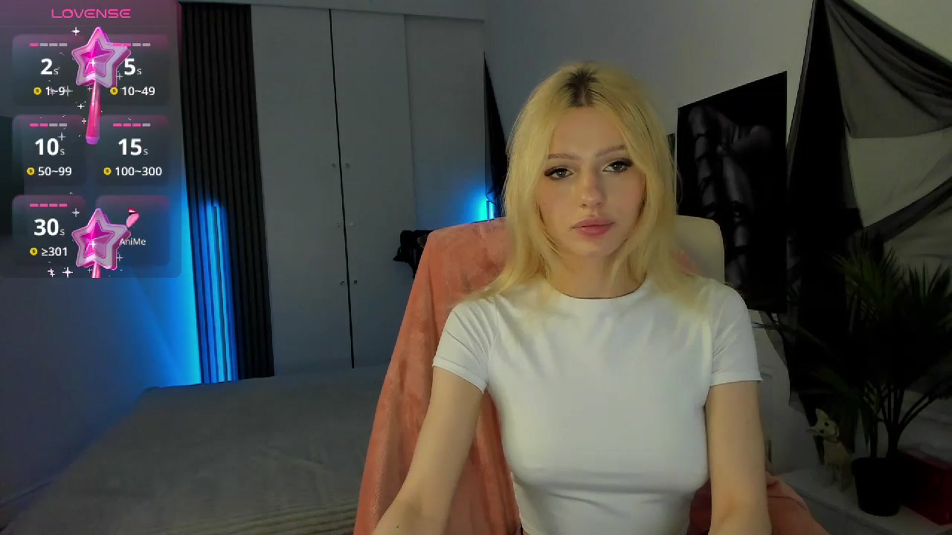 Gallery image thumbnail from NekoWhite's myfreecams stream on, 04/21/2026, 12:42 image 10 of 20